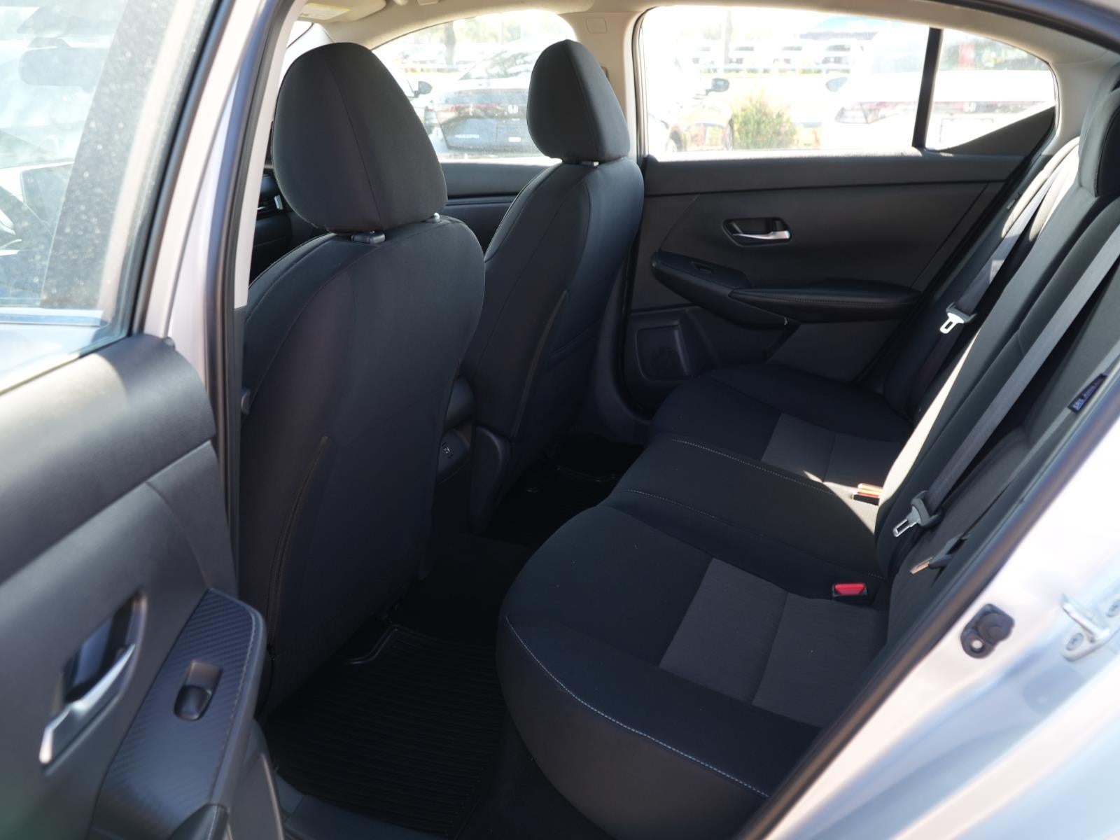 2023 Nissan Sentra SV - Photo 18
