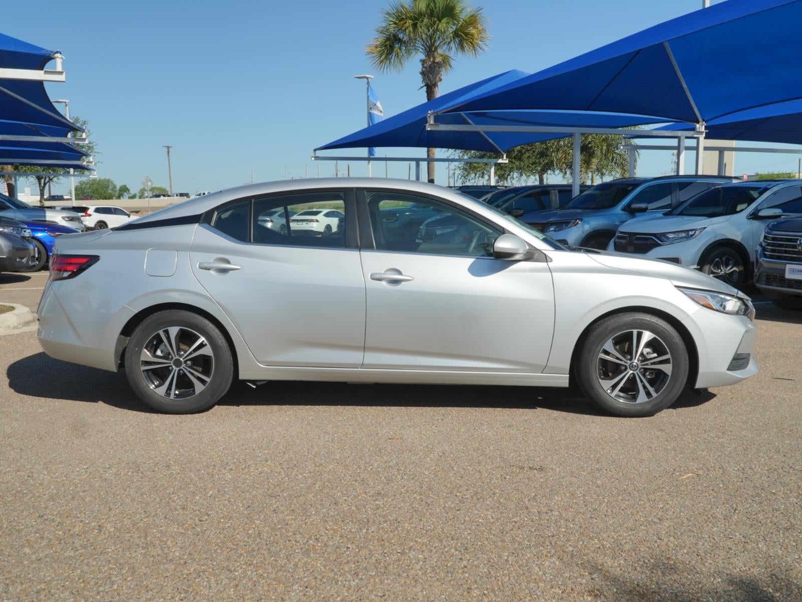 2023 Nissan Sentra SV - Photo 4