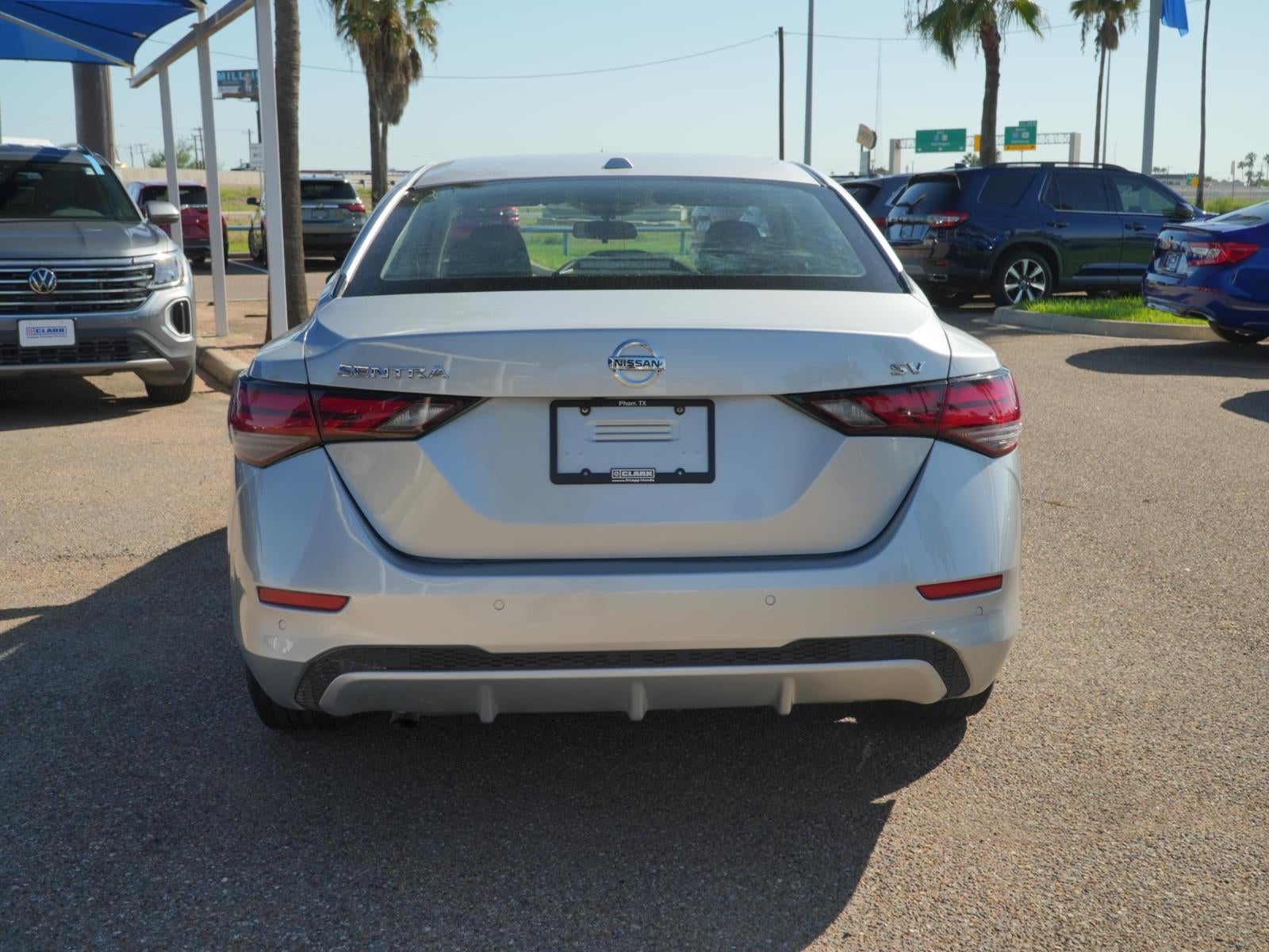 2023 Nissan Sentra SV - Photo 6
