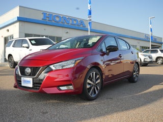 2021 Nissan VERSA SR