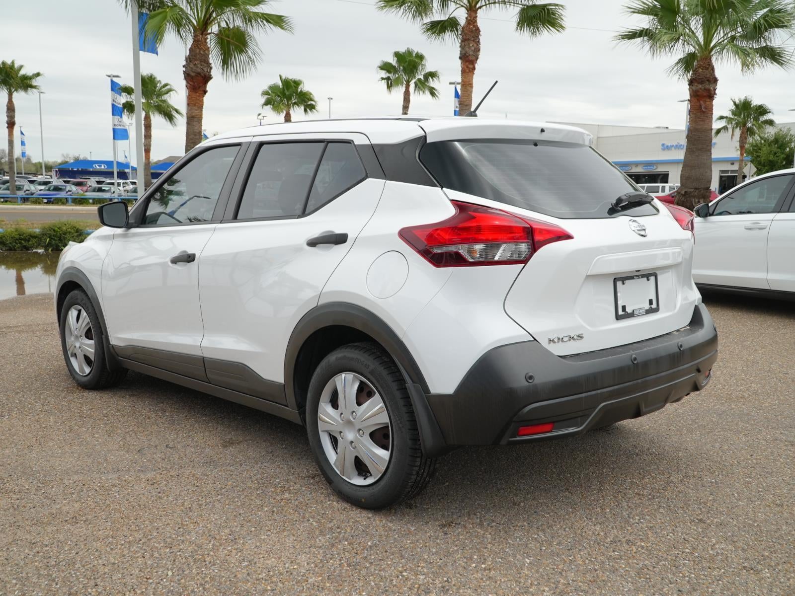 2020 Nissan Kicks S