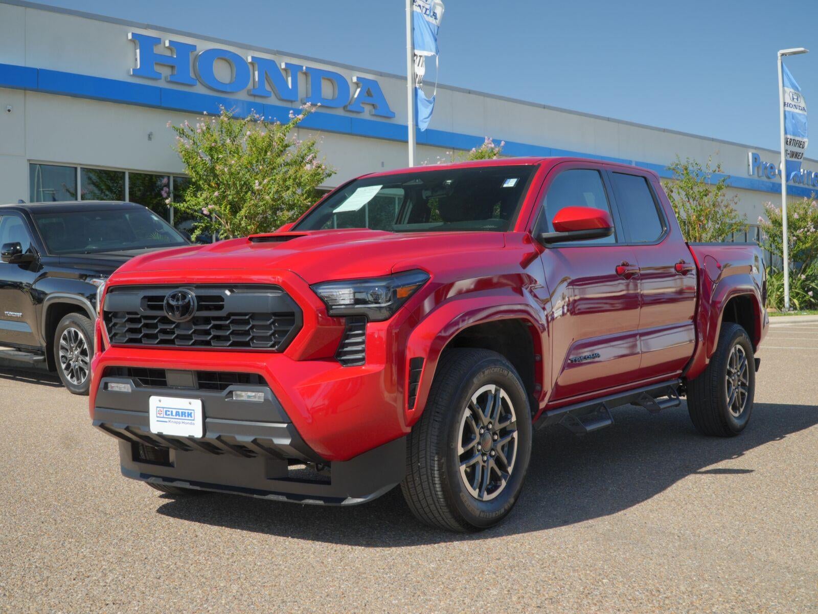 2025 Toyota Tacoma TRD Sport