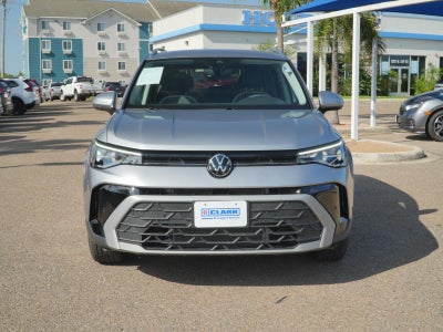2025 Volkswagen Taos SE