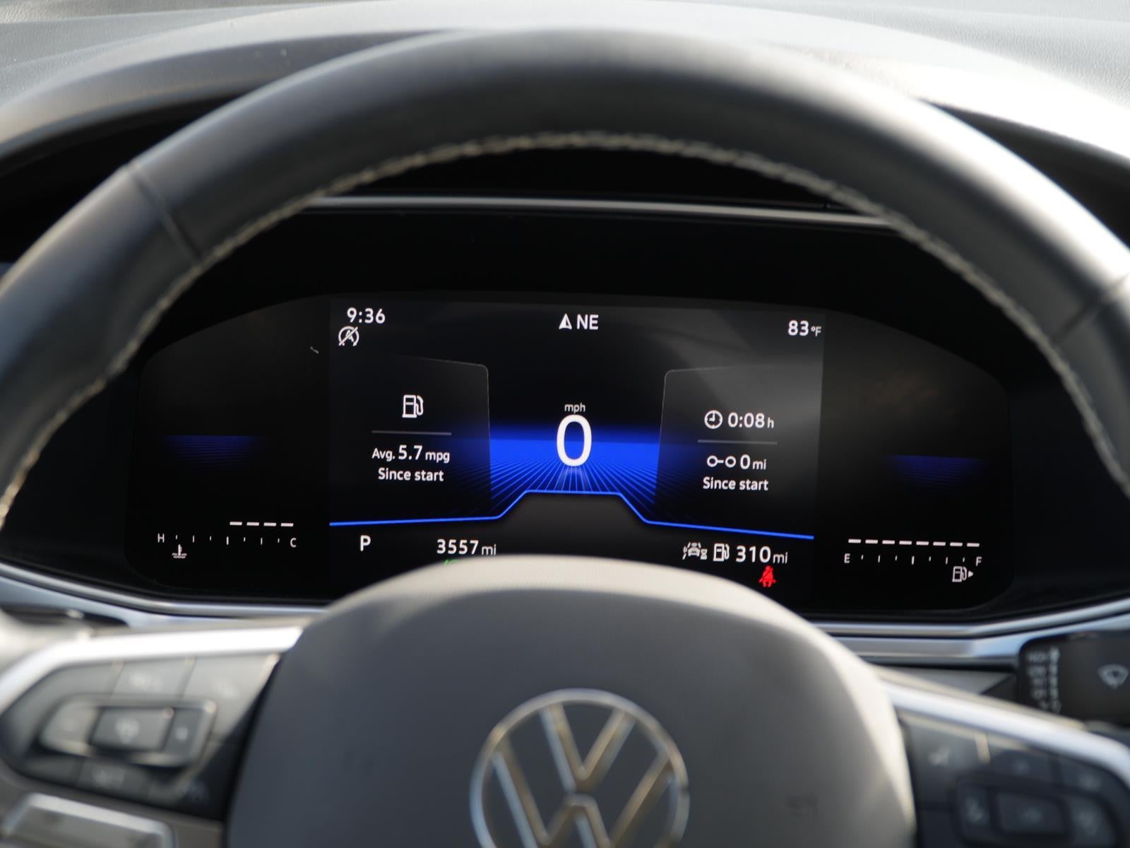 2025 Volkswagen Taos SE