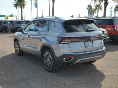 2025 Volkswagen Taos SE