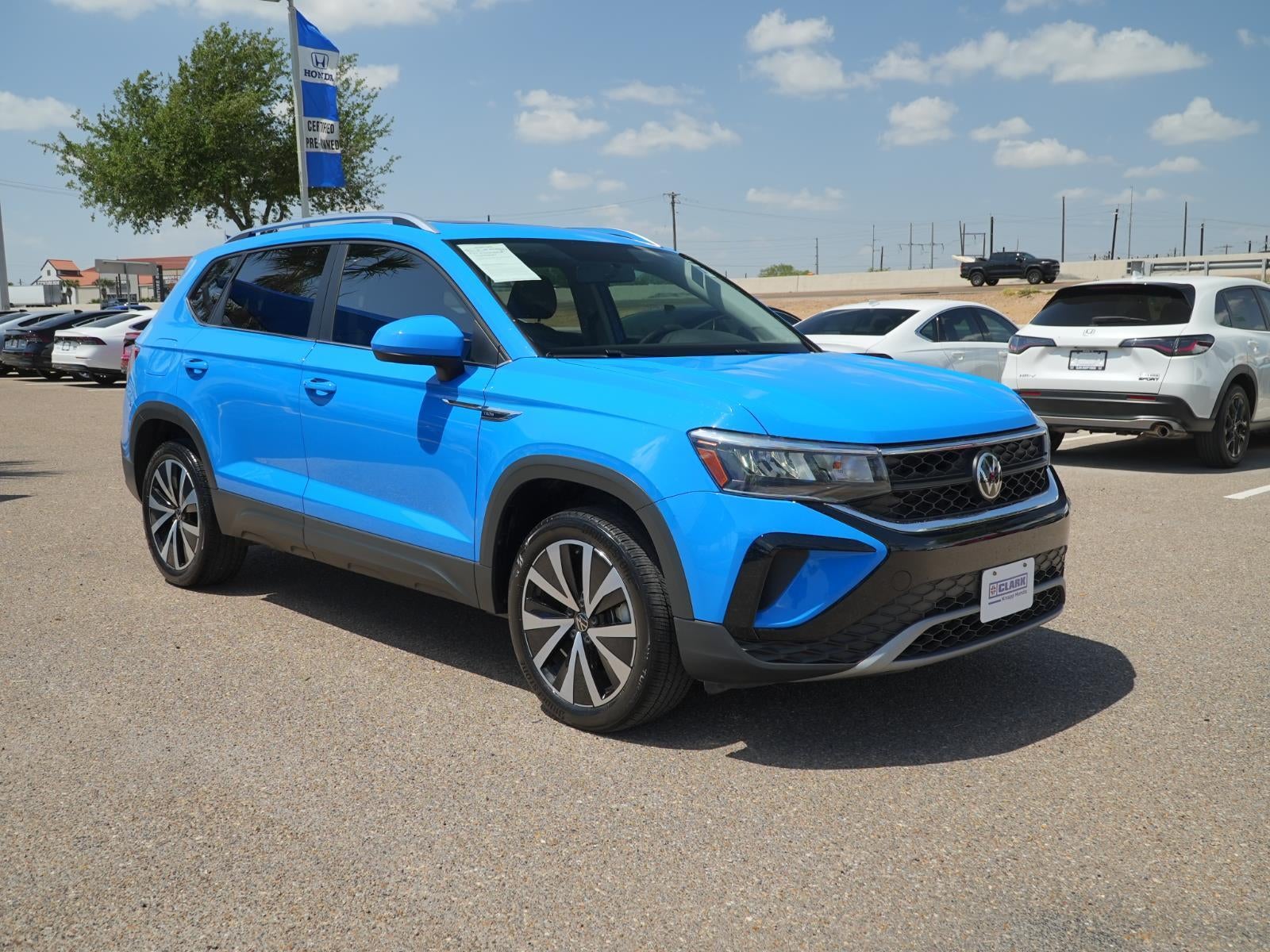 2022 Volkswagen Taos SE