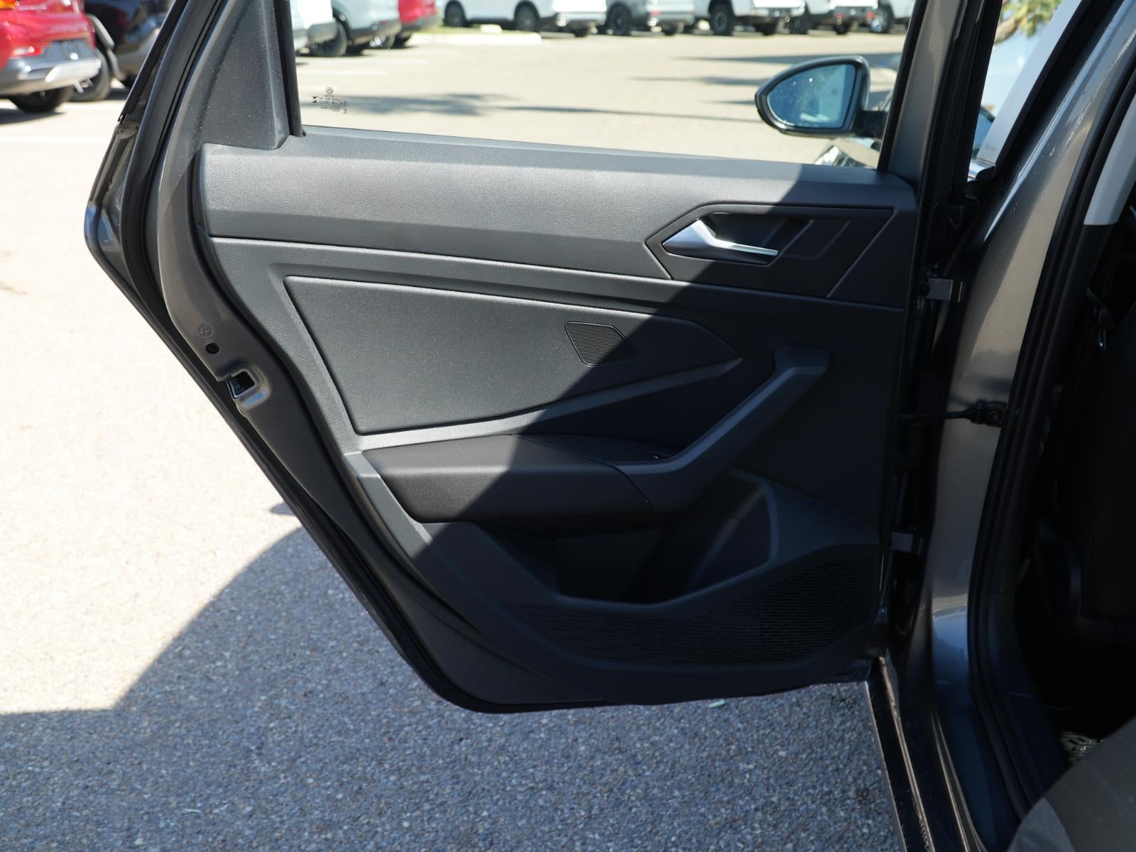 2023 Volkswagen Jetta SE