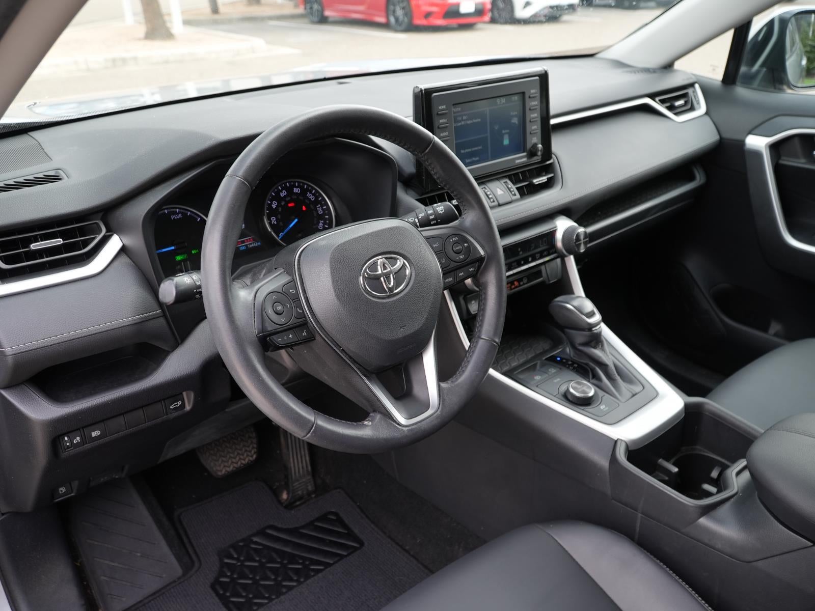 2022 Toyota RAV4 Hybrid XLE Premium