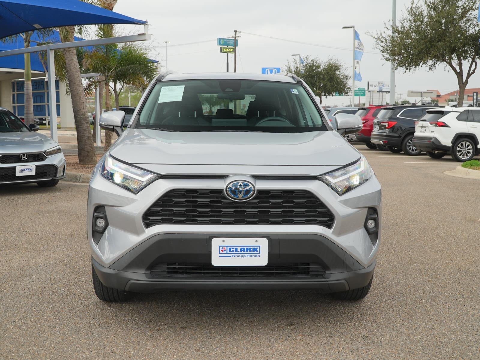 2022 Toyota RAV4 Hybrid XLE Premium