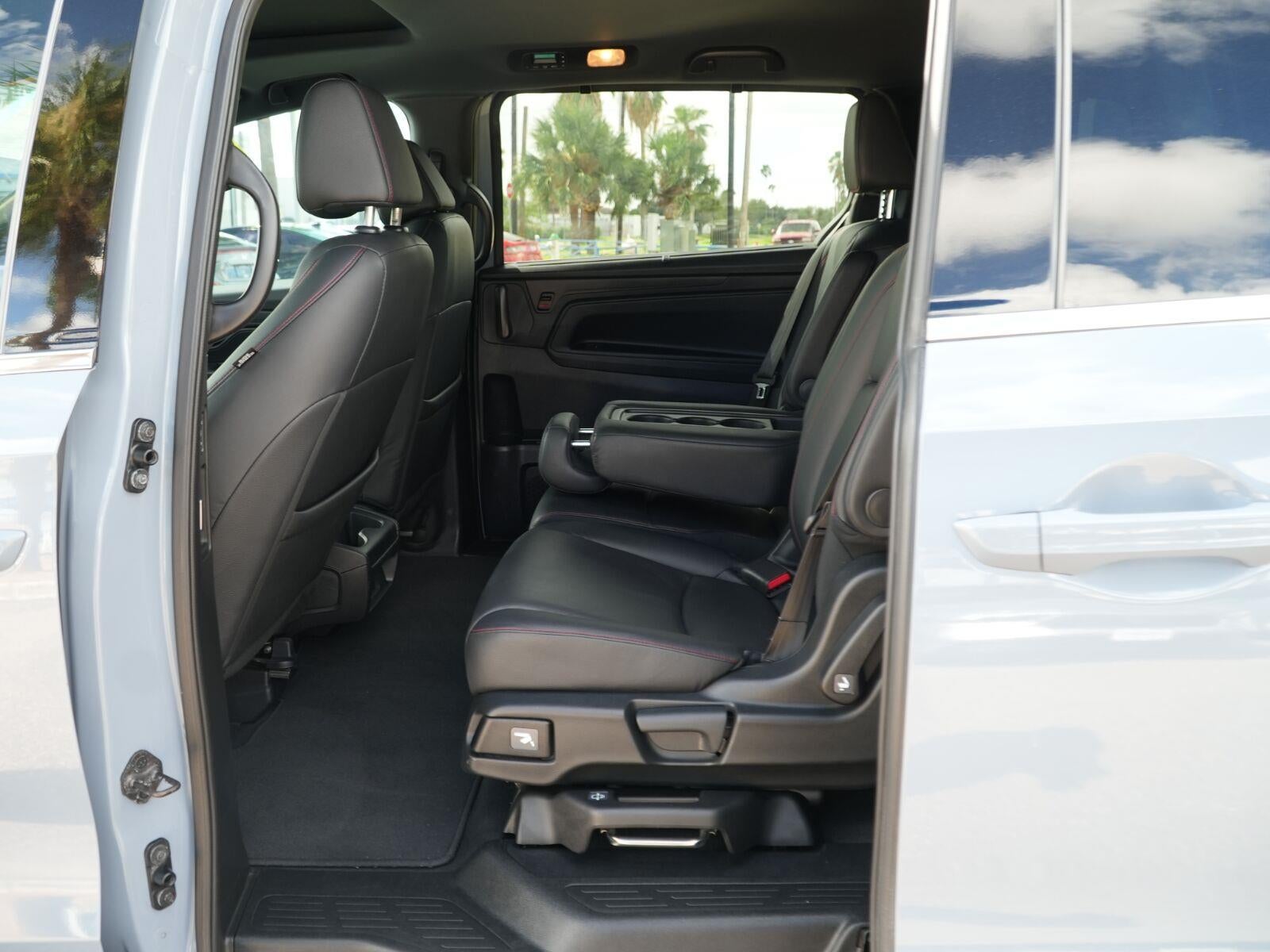 2024 Honda Odyssey SPORT - Photo 18