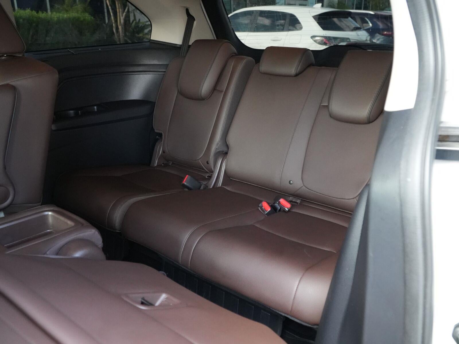 2025 Honda Odyssey Touring - Photo 19