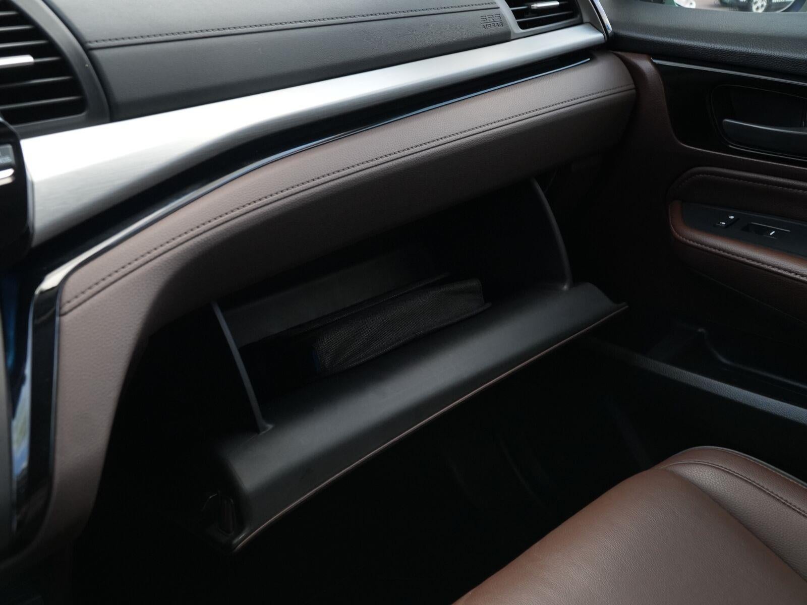 2025 Honda Odyssey Touring - Photo 29