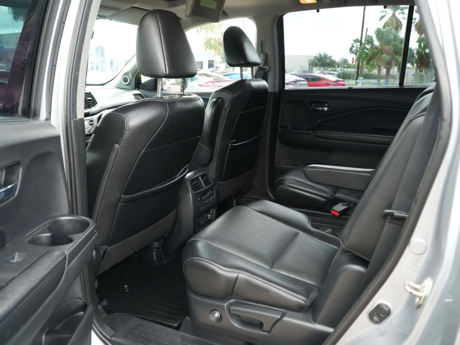 2020 Honda Pilot Elite - Photo 19