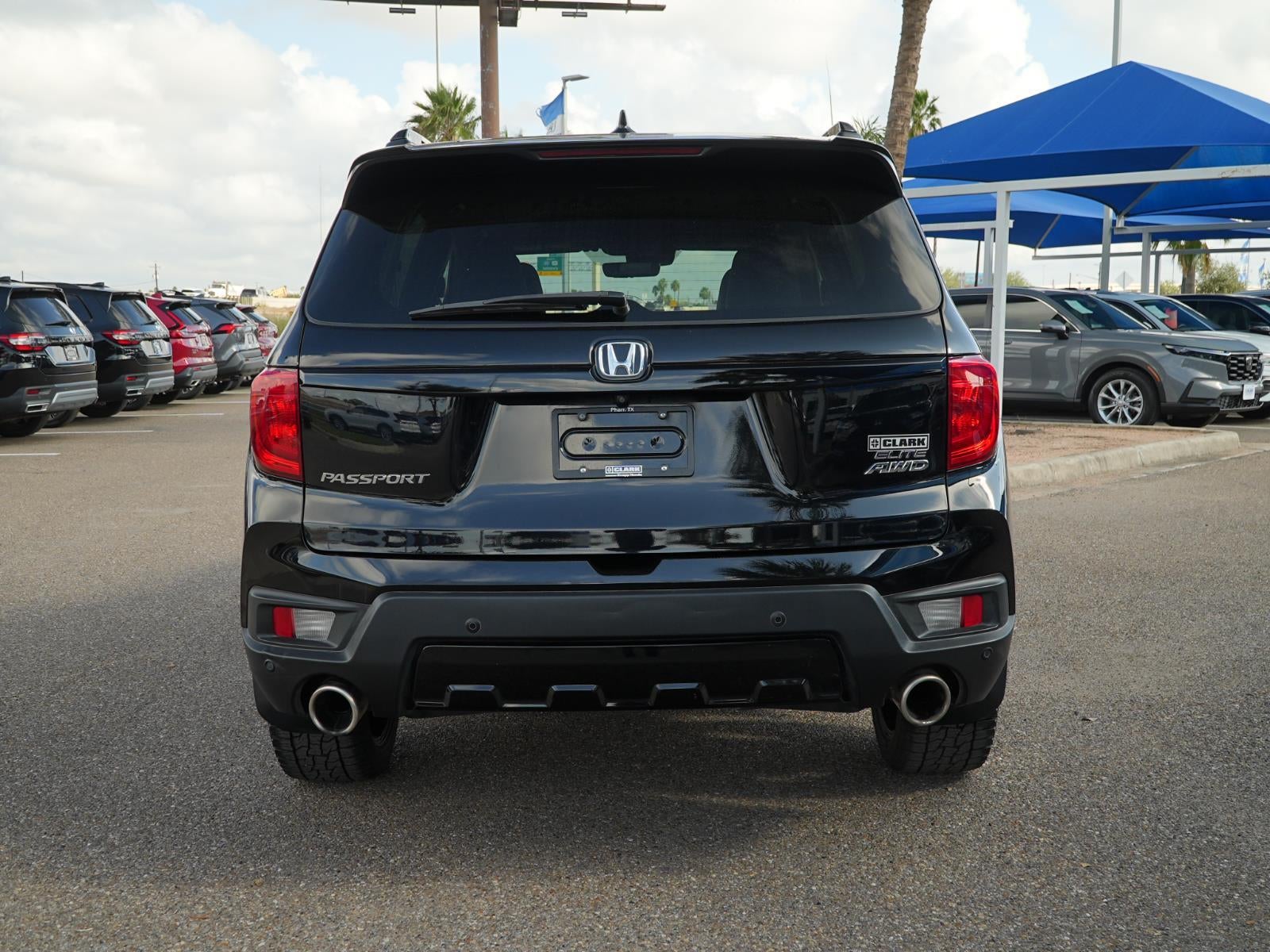 2022 Honda Passport Elite