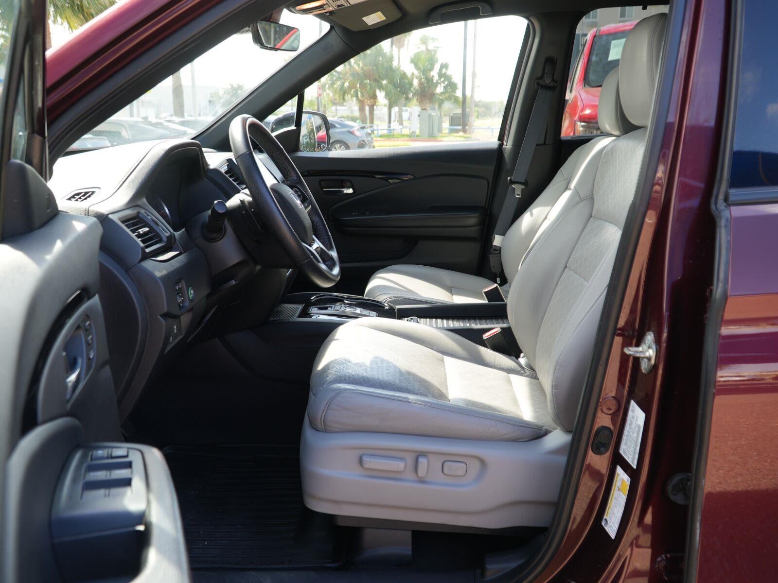 2020 Honda Passport Elite