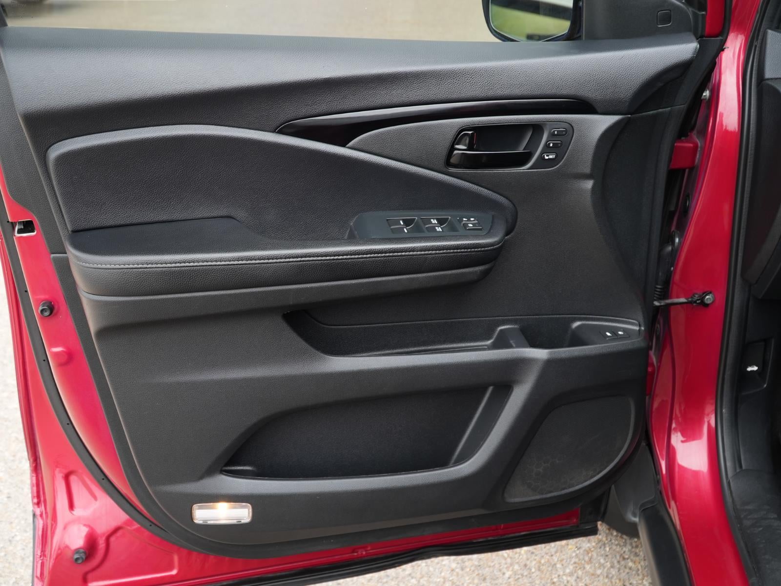 2023 Honda Passport Elite