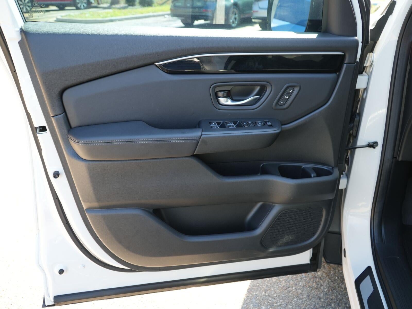 2025 Honda Pilot UNKNOWN
