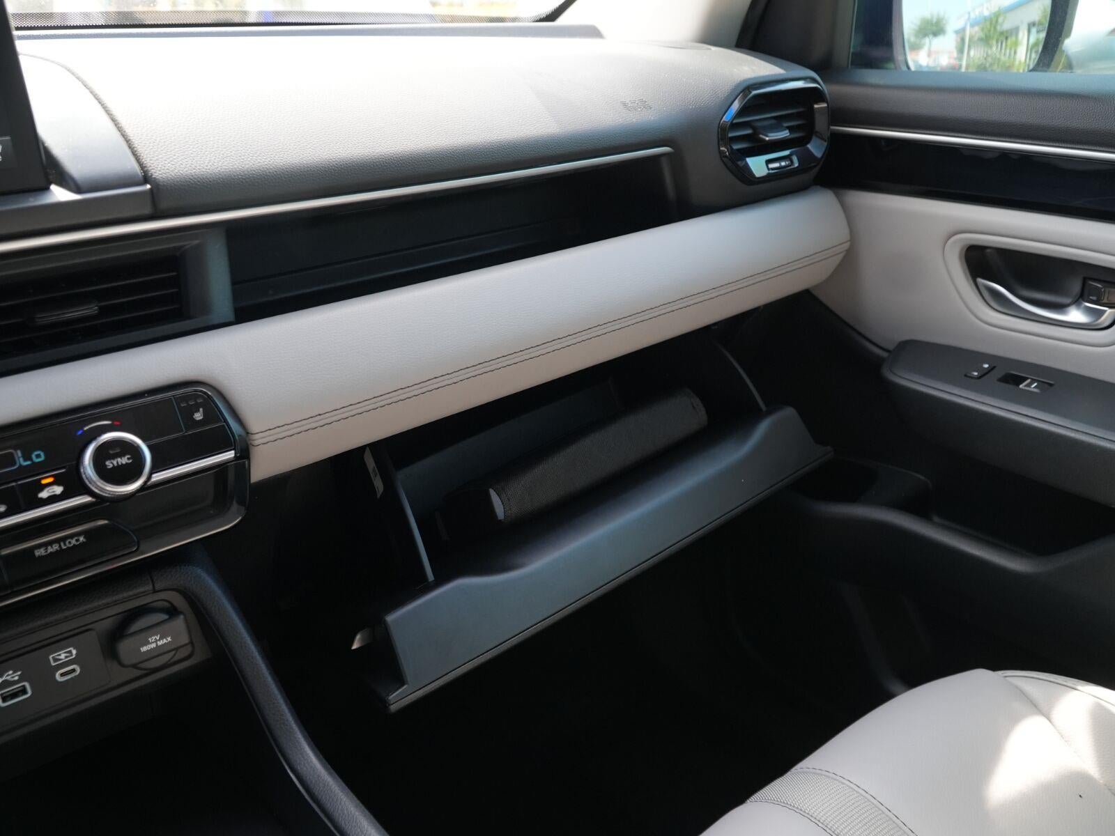 2025 Honda Pilot EX-L - Photo 28