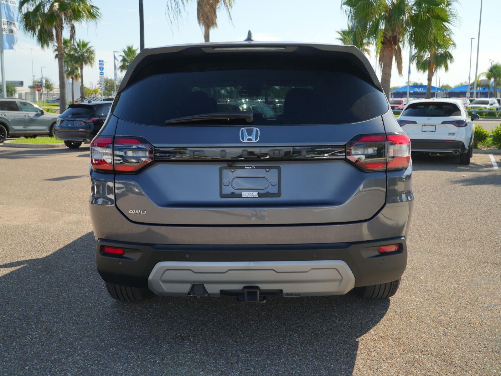 2025 Honda Pilot EX-L - Photo 10
