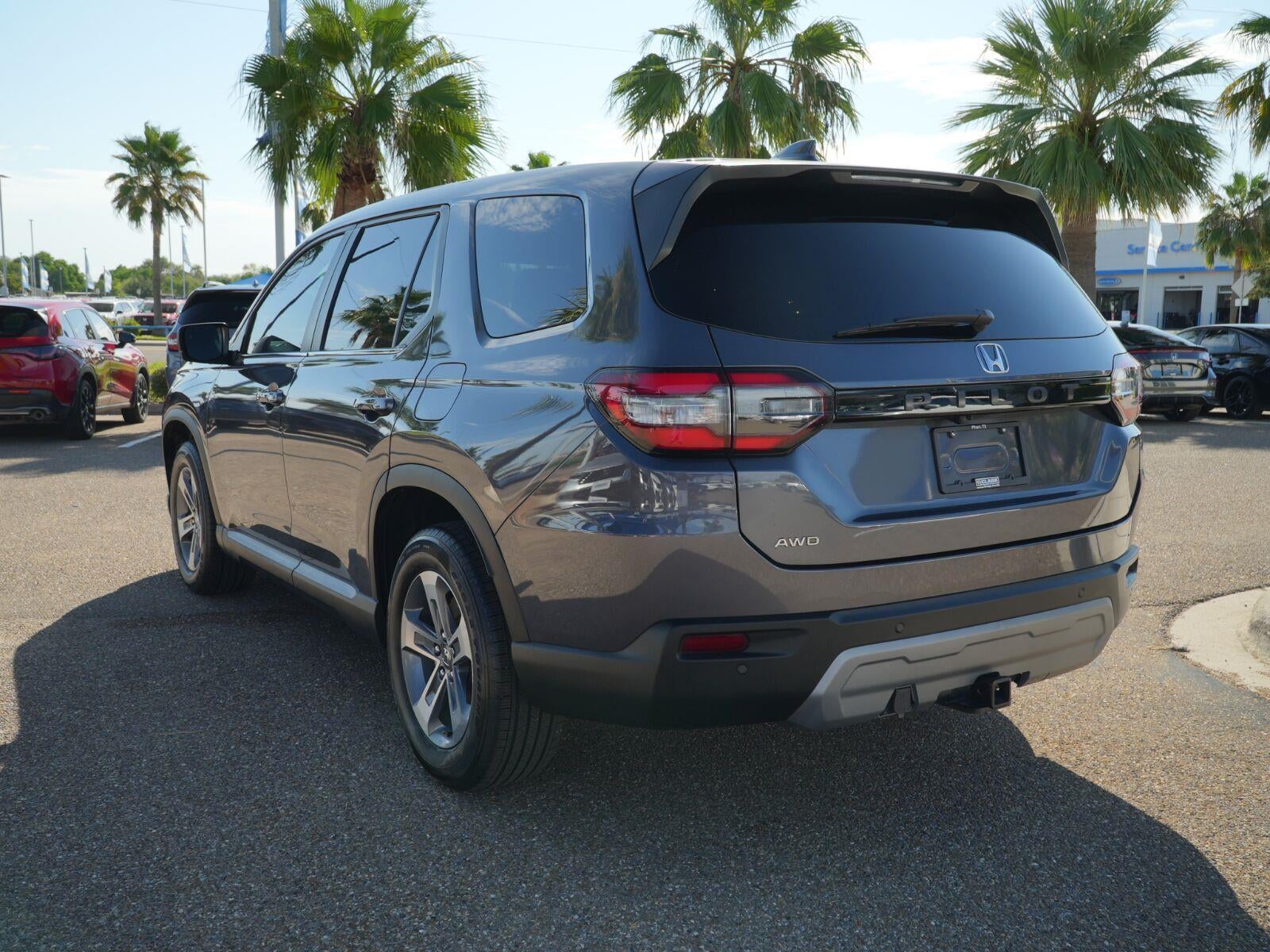 2025 Honda Pilot EX-L - Photo 13