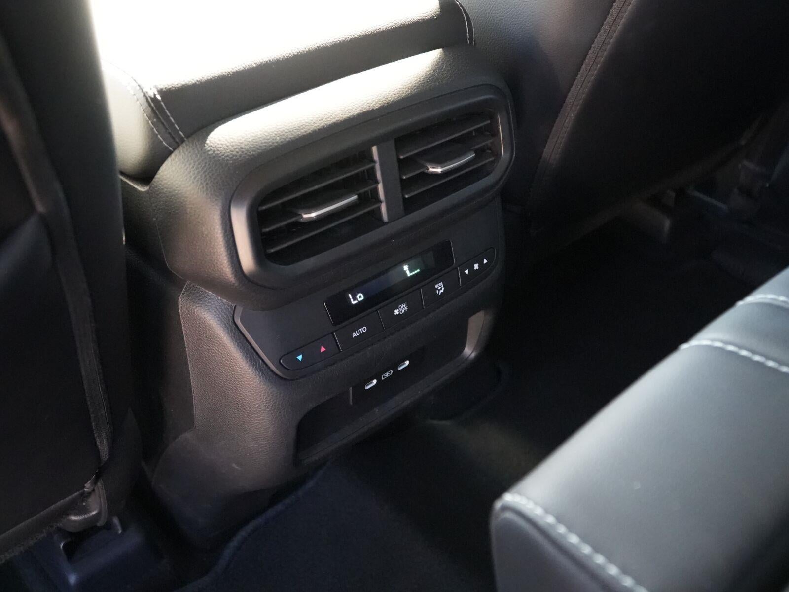 2025 Honda Pilot EX-L - Photo 19