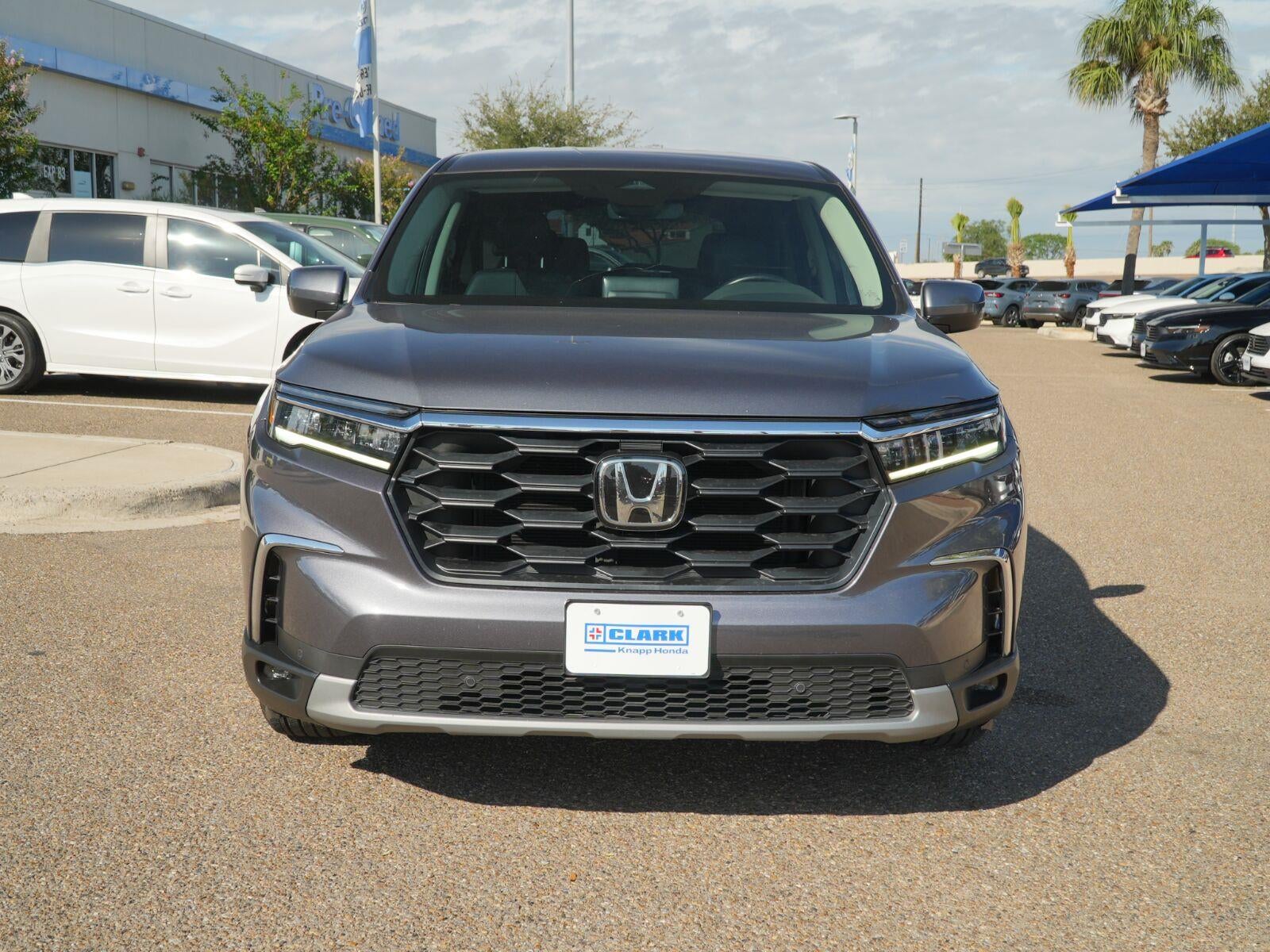 2025 Honda Pilot EX-L - Photo 2