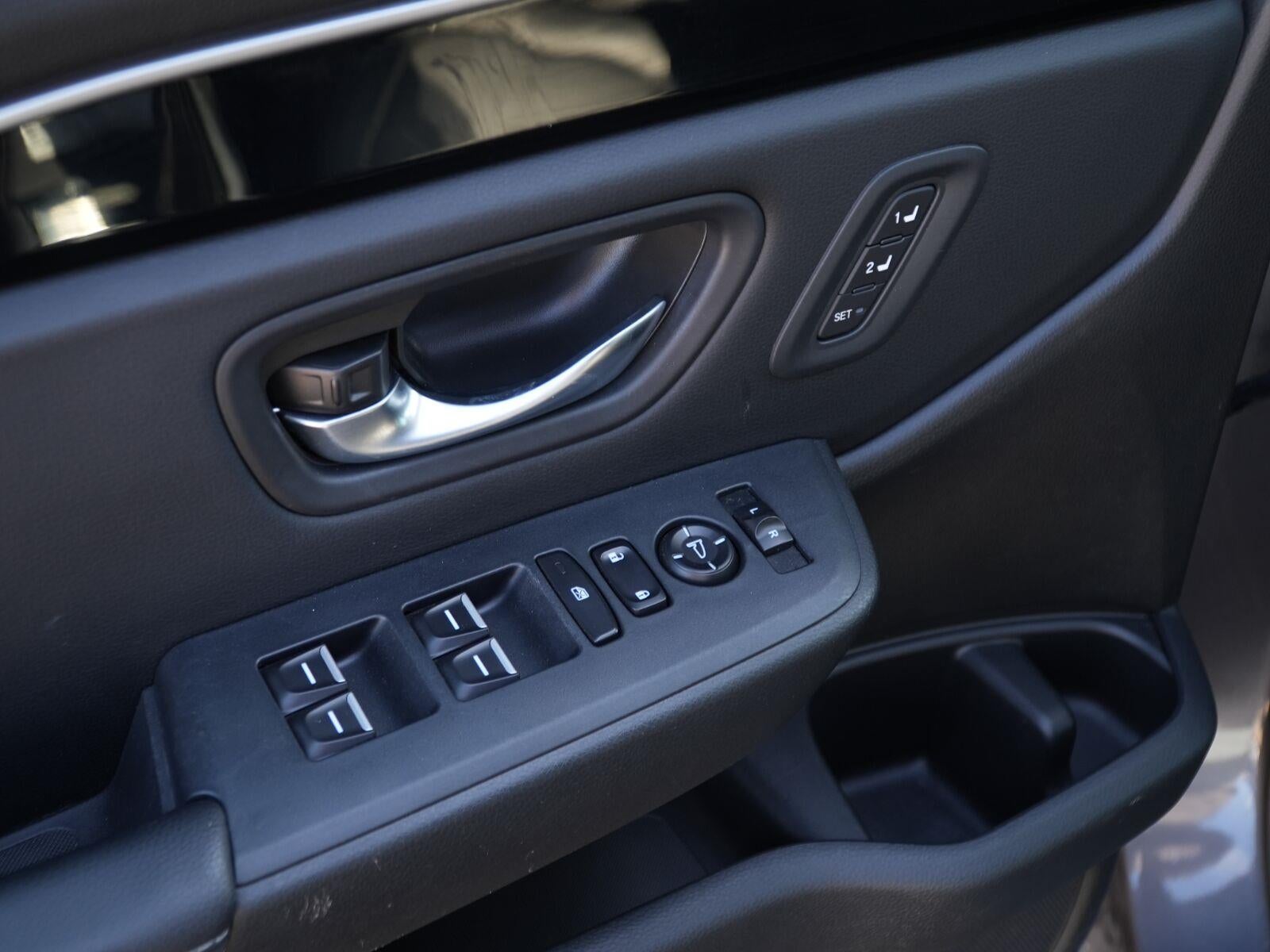 2025 Honda Pilot EX-L - Photo 5