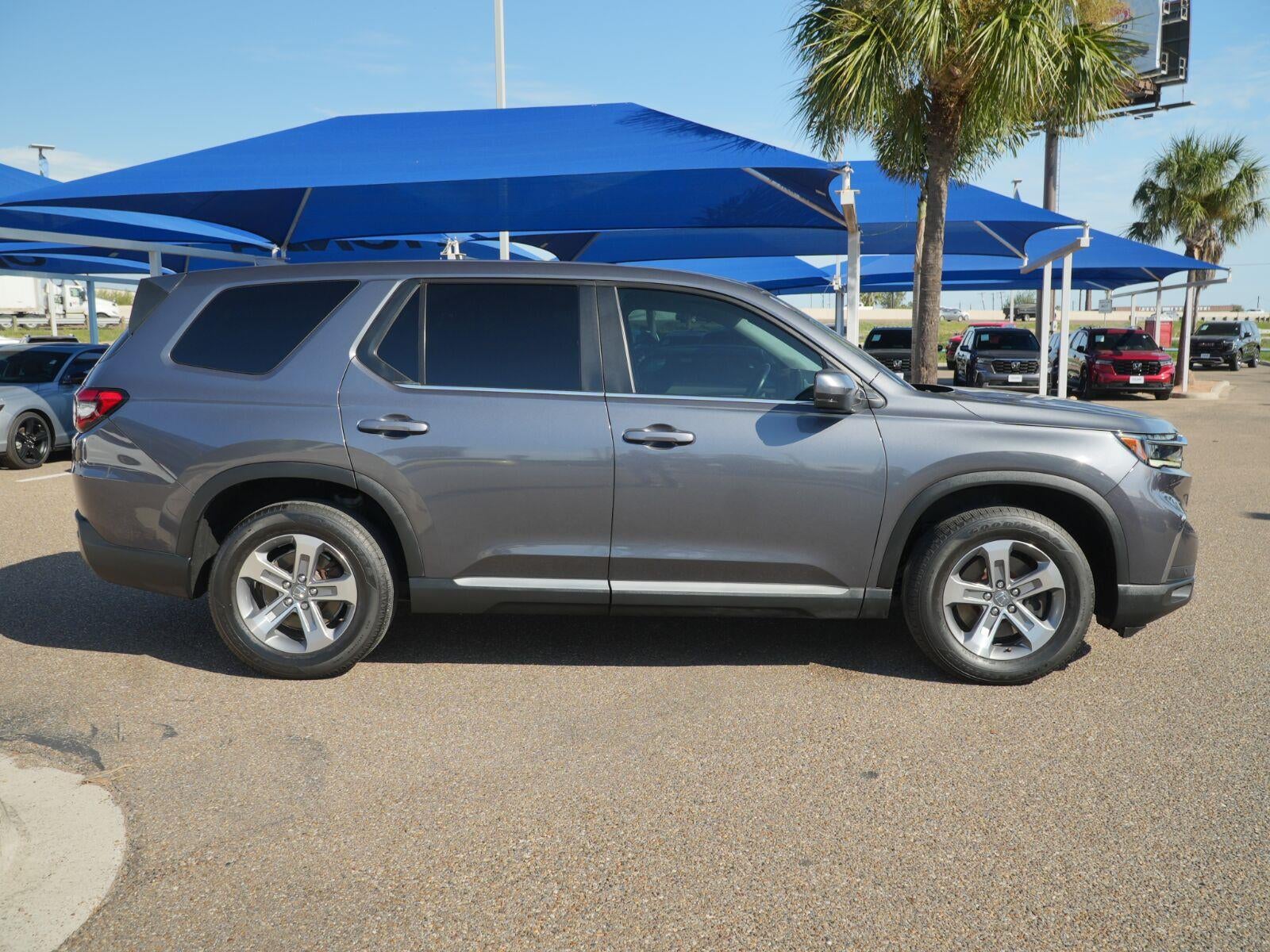 2025 Honda Pilot EX-L - Photo 8