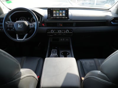 2023 Honda Pilot EX-L w/Rear Captain's Chairs