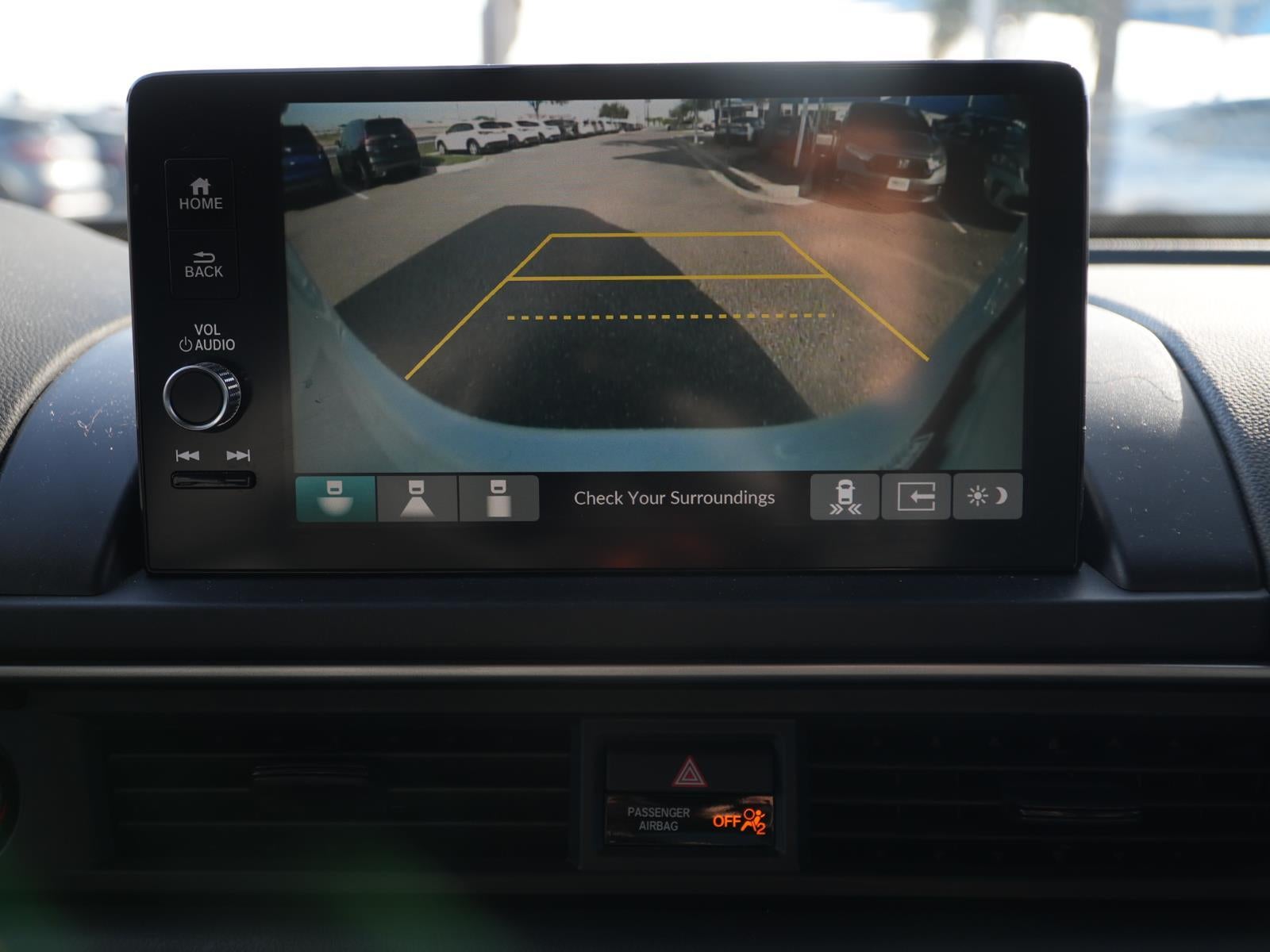 2023 Honda Pilot EX-L w/Rear Captain's Chairs