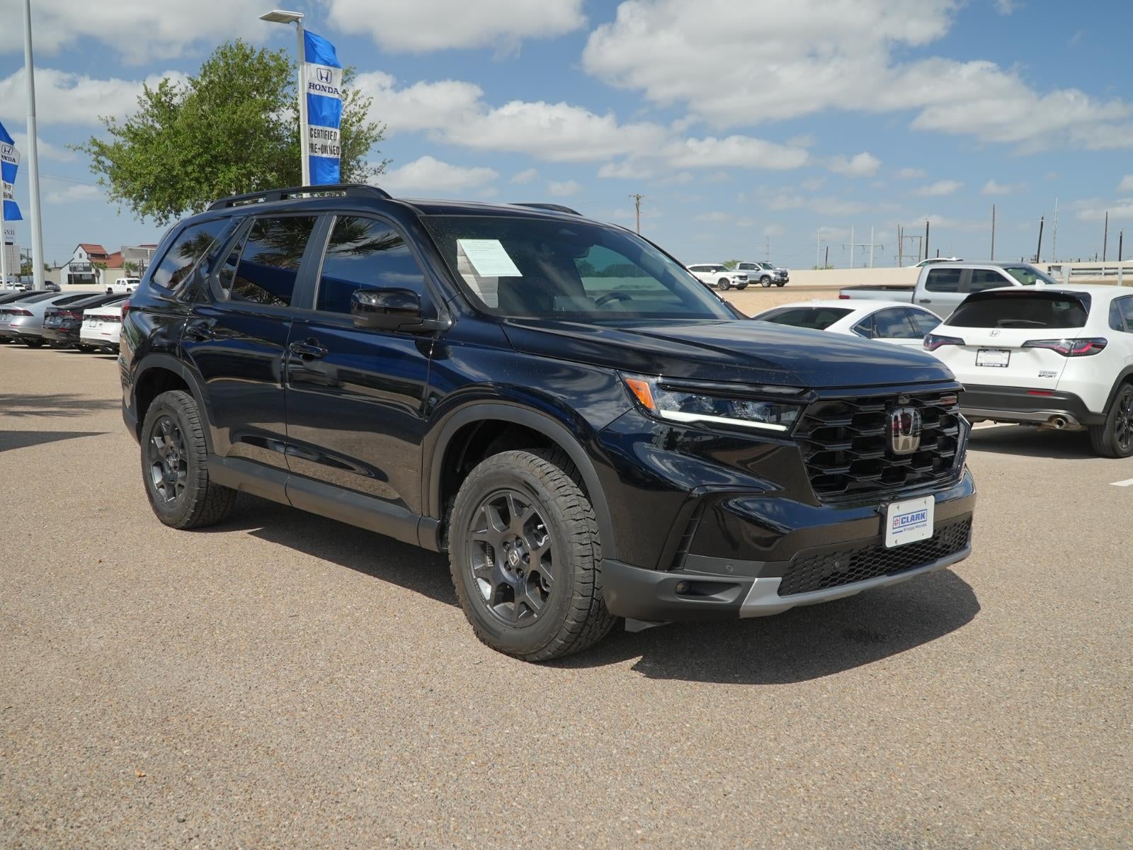 2025 Honda Pilot TrailSport