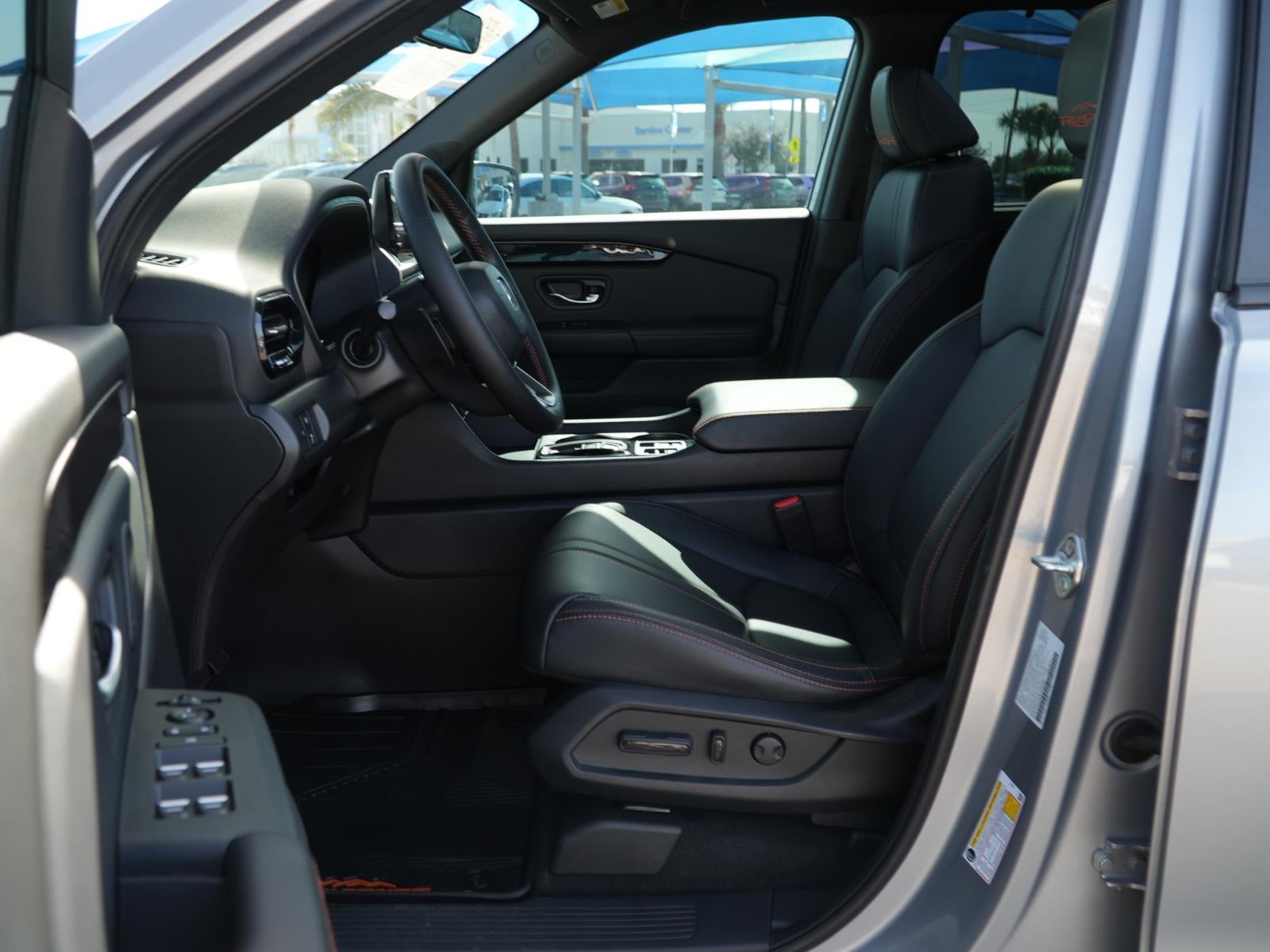 2023 Honda Pilot TrailSport