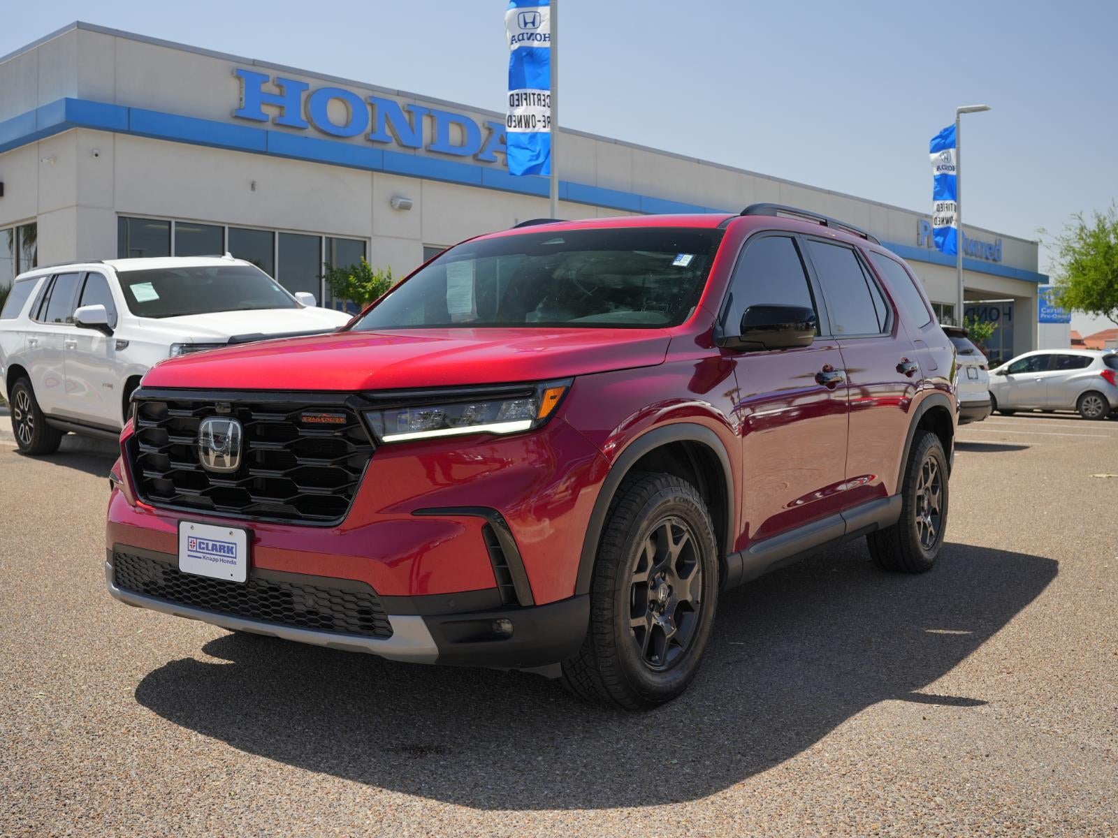 2025 Honda Pilot 4TRAILS