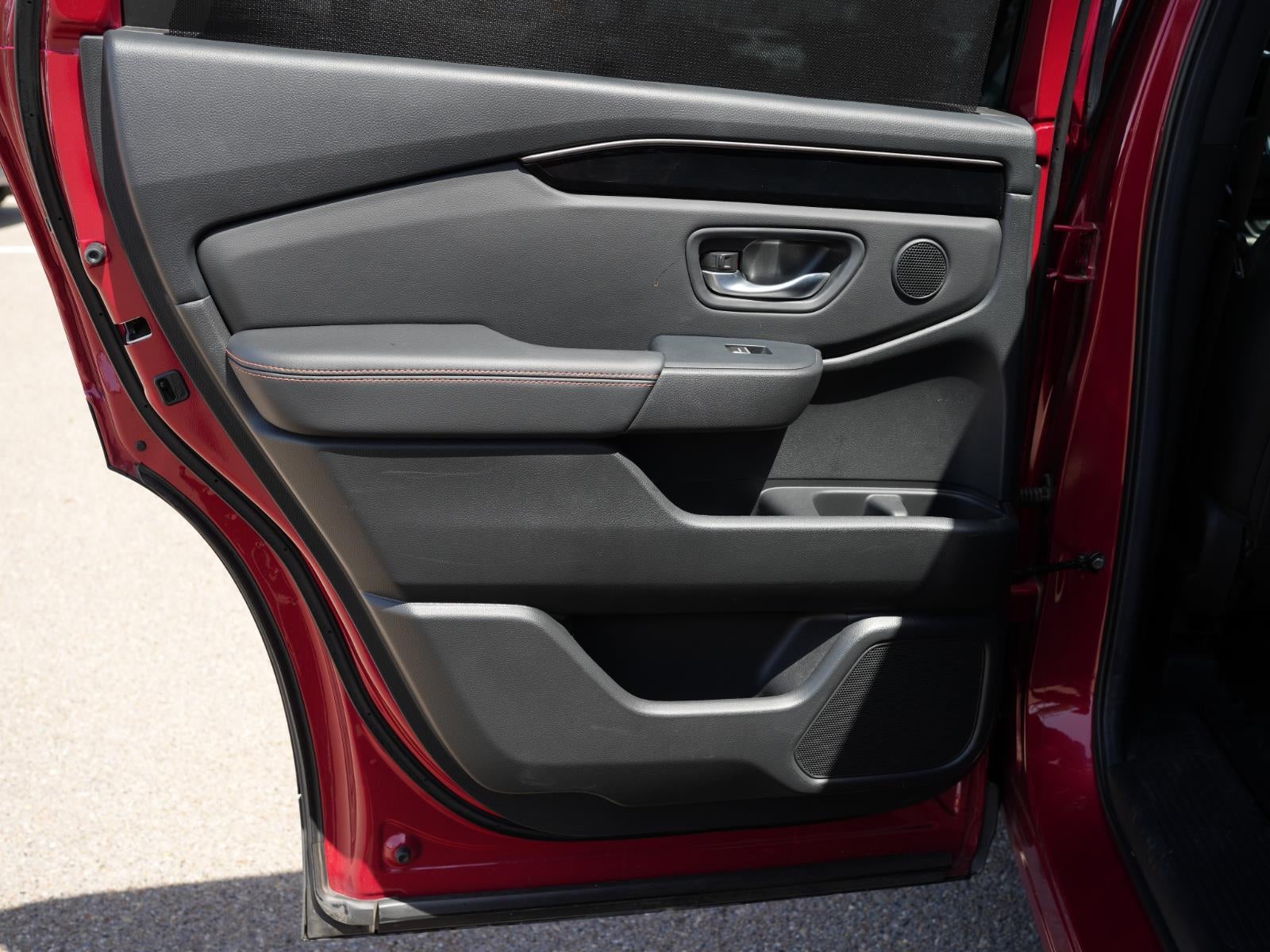 2025 Honda Pilot 4TRAILS