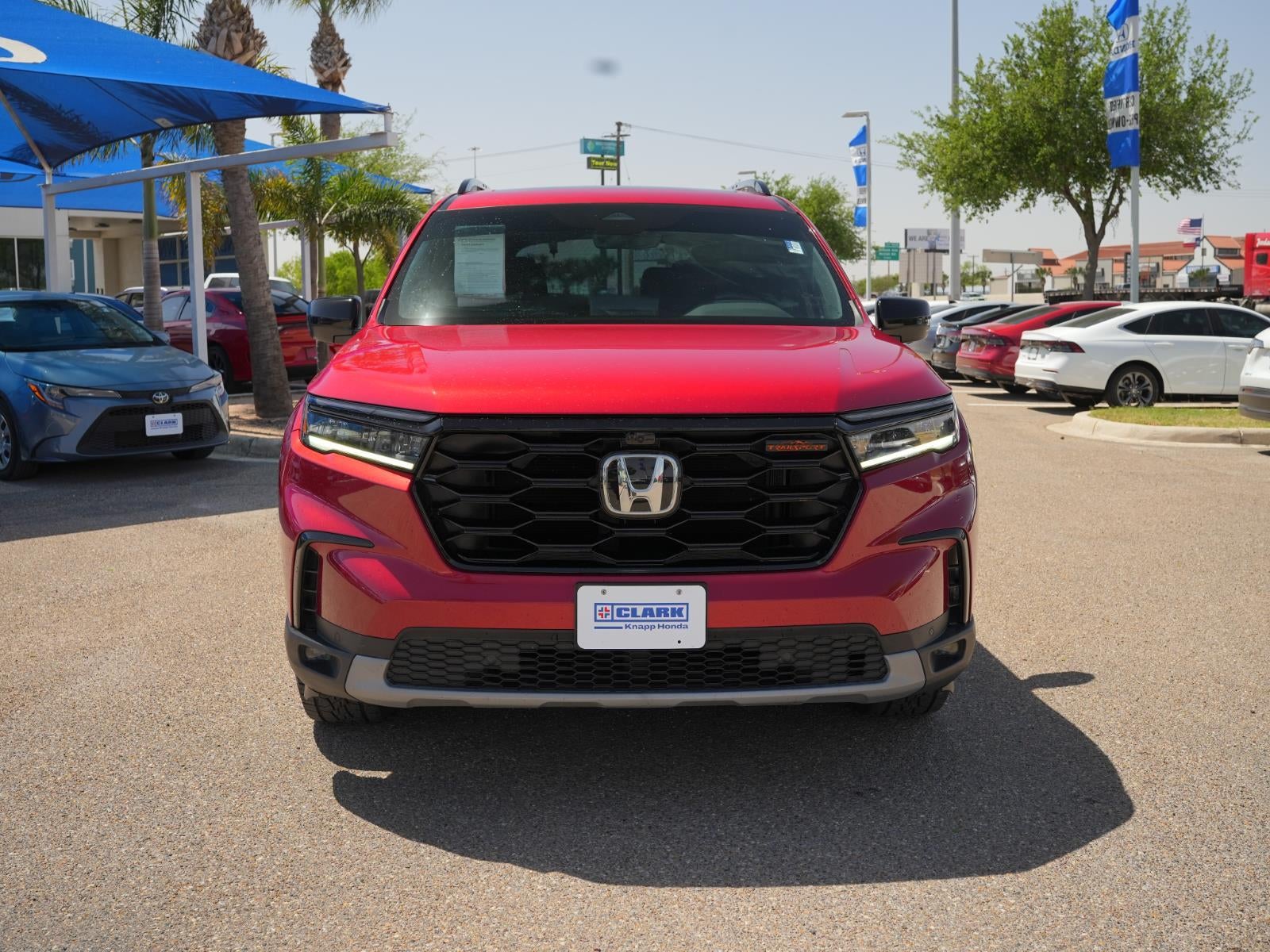 2025 Honda Pilot 4TRAILS