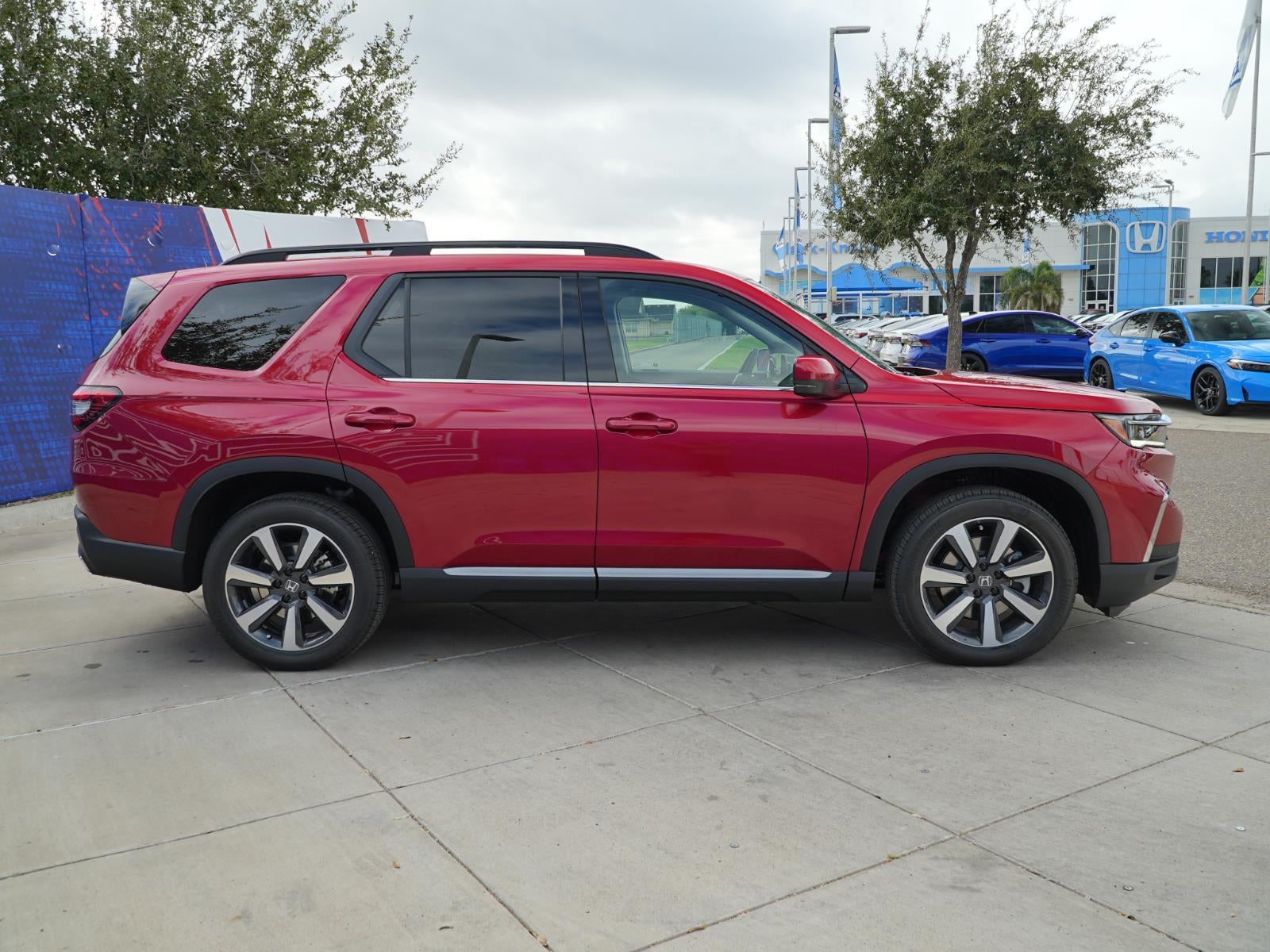 2025 Honda Pilot Touring