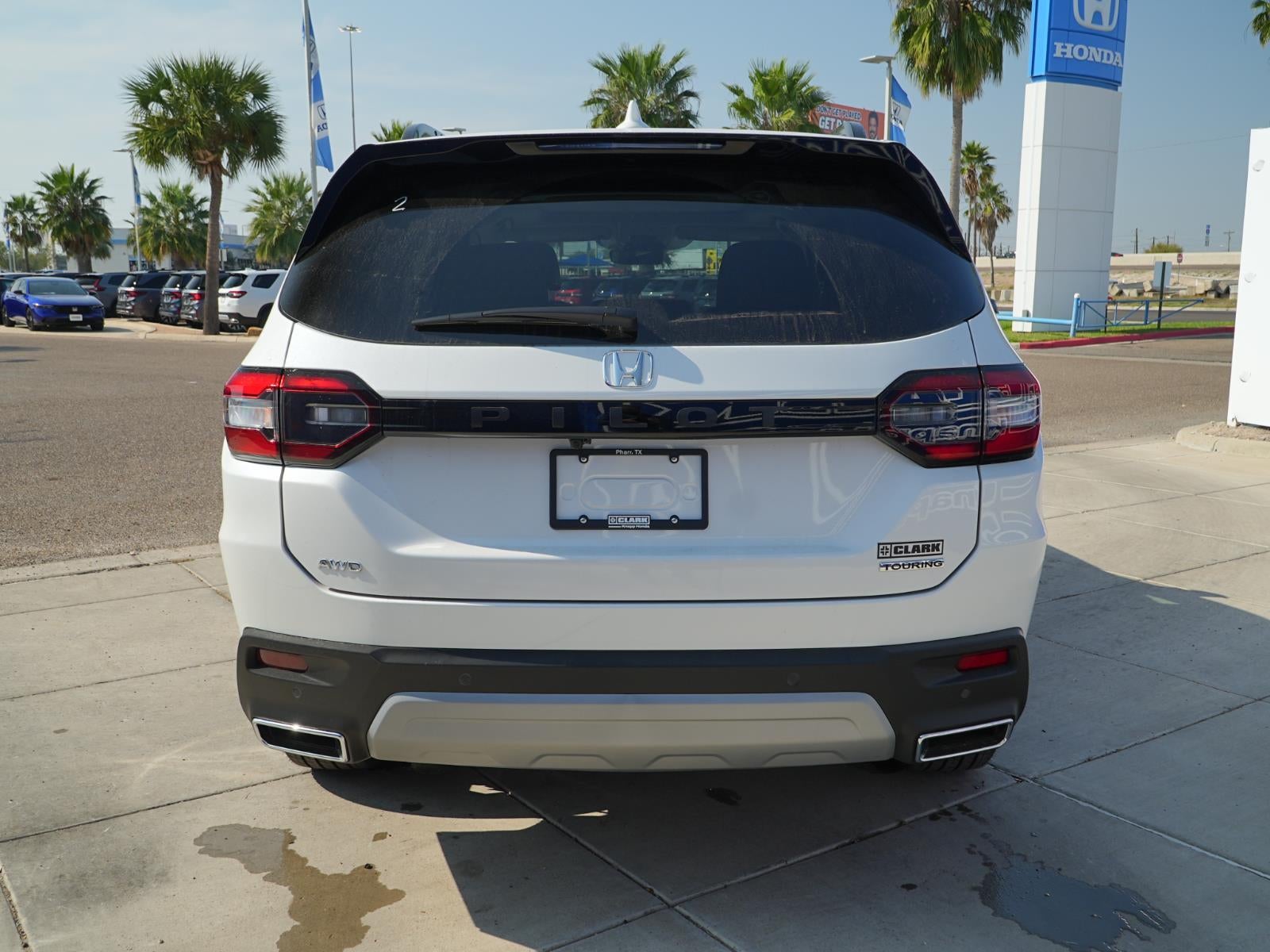 2025 Honda Pilot Touring