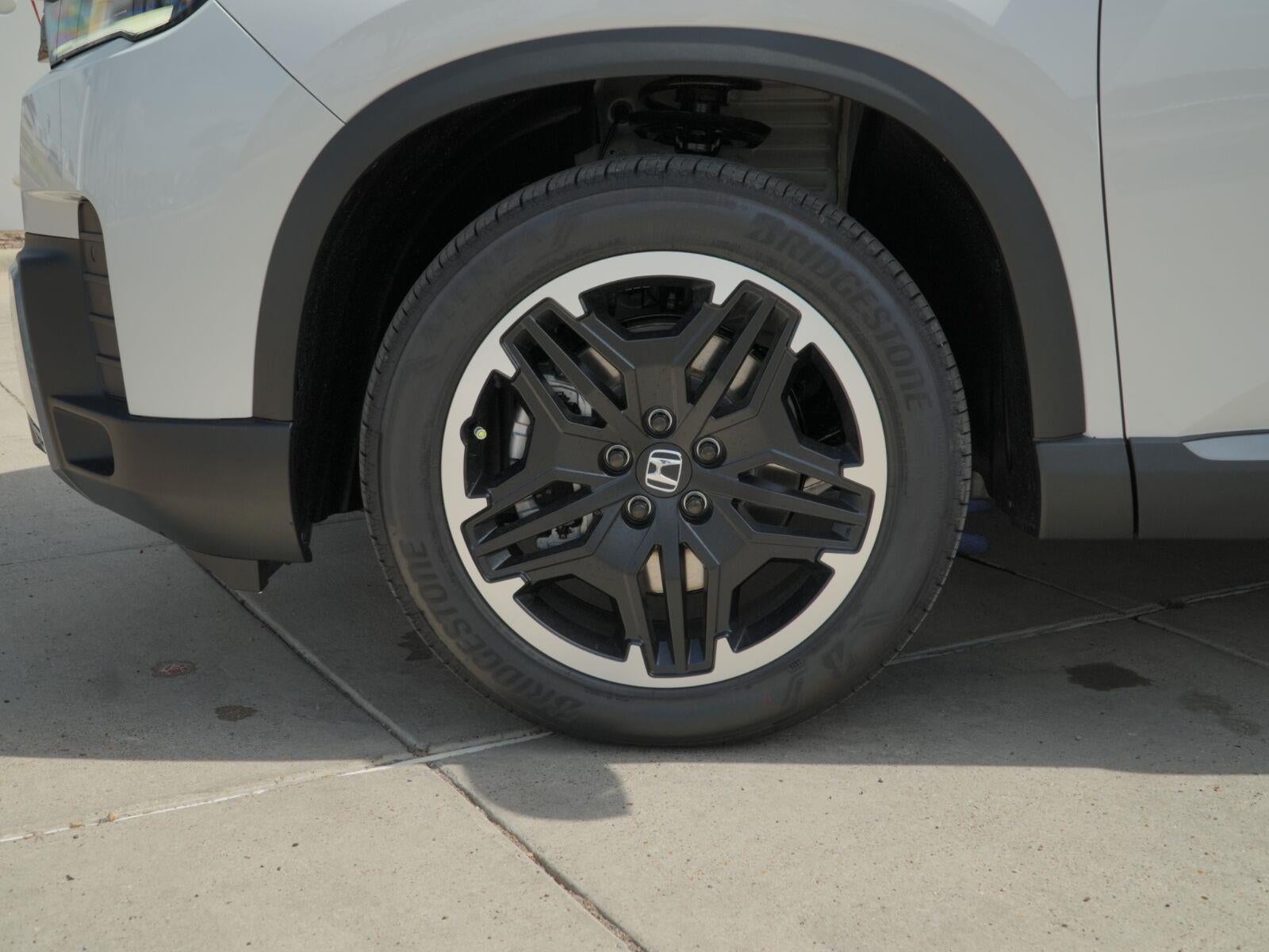 2026 Honda Pilot Touring Blackout