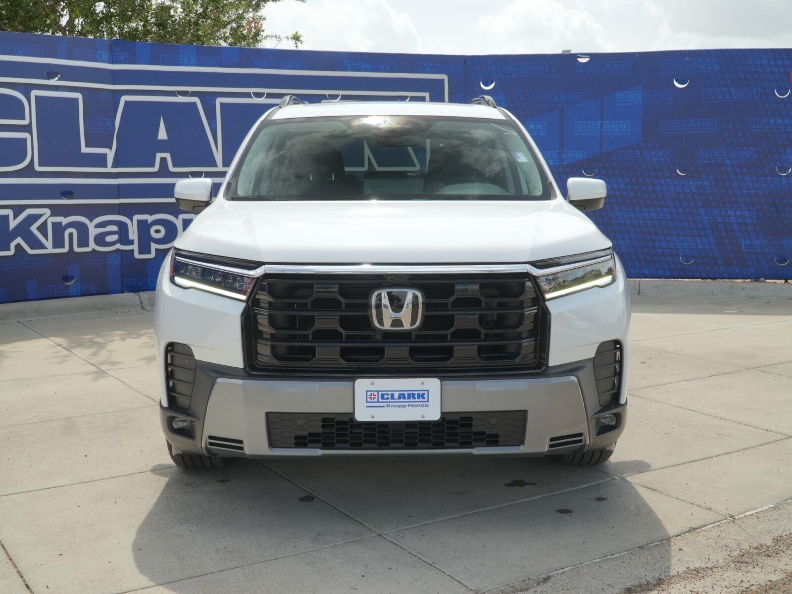 2026 Honda Pilot Touring Blackout