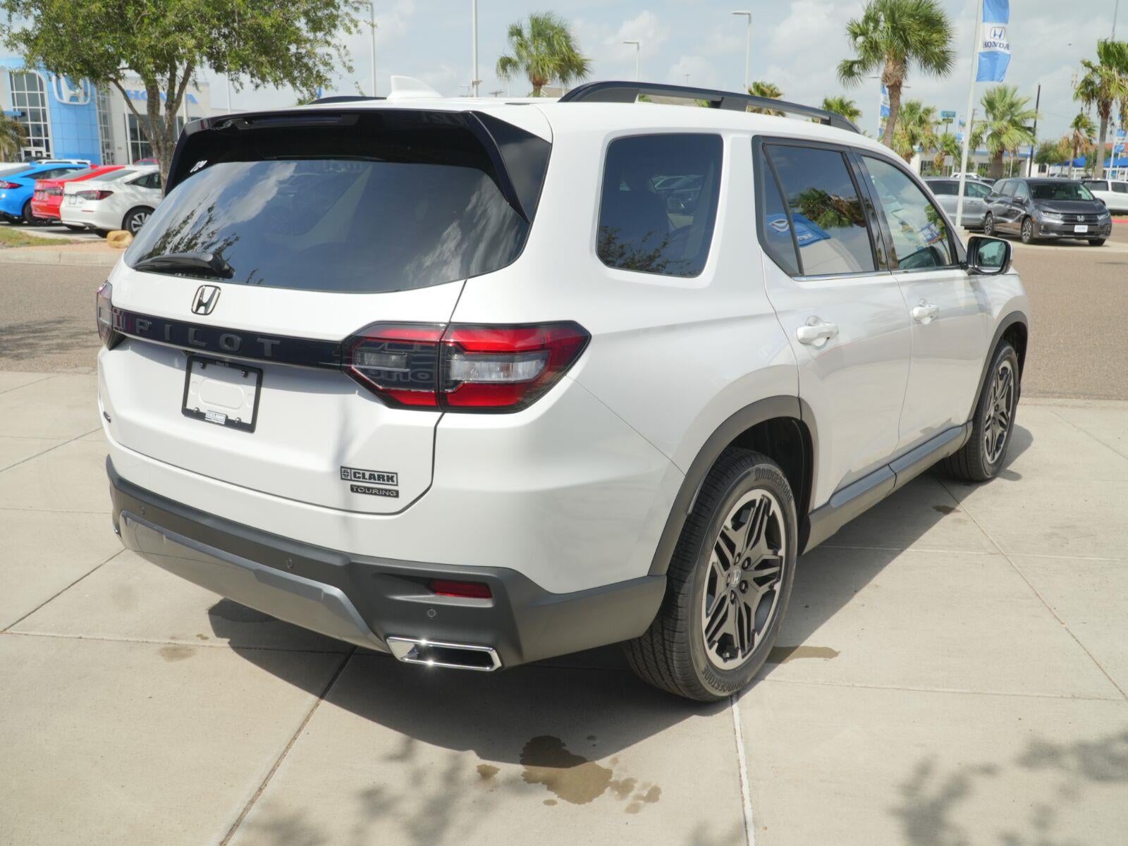 2026 Honda Pilot Touring Blackout