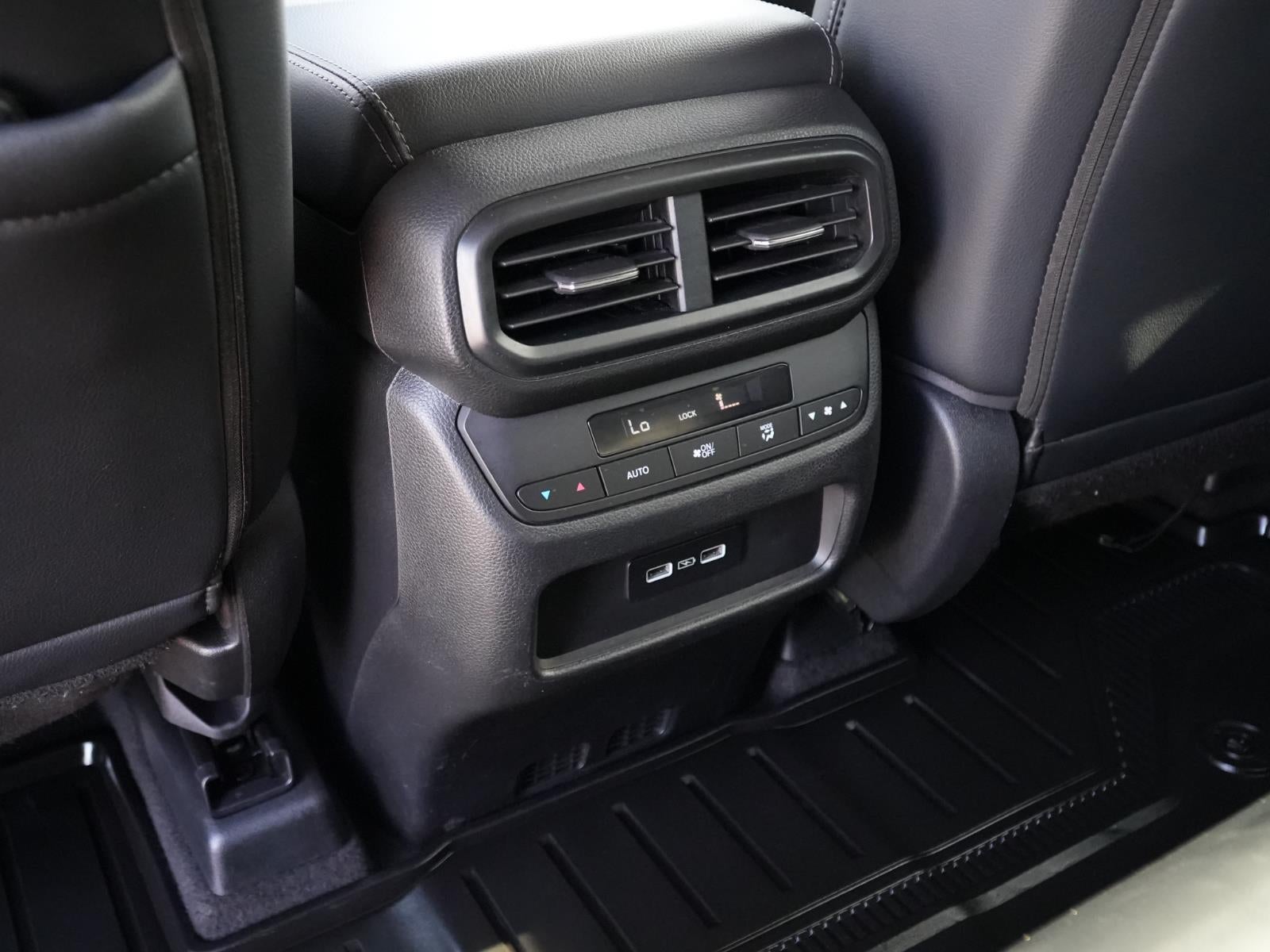 2023 Honda Pilot Touring