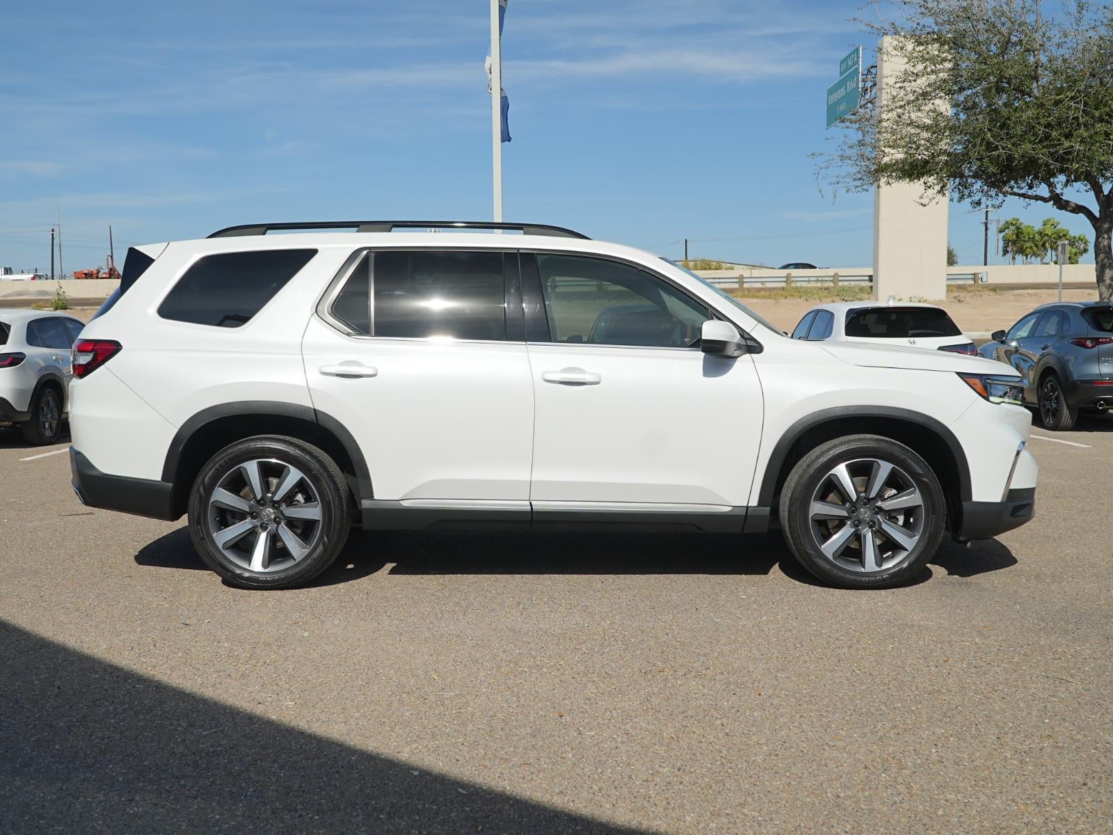 2023 Honda Pilot Touring