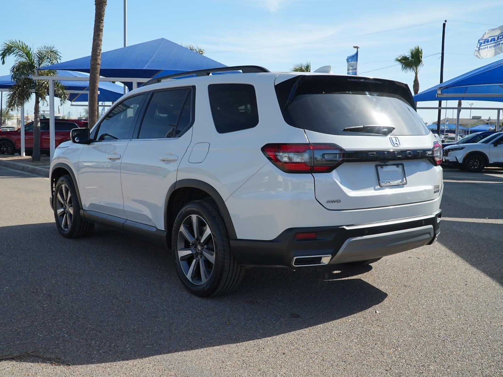 2023 Honda Pilot Touring