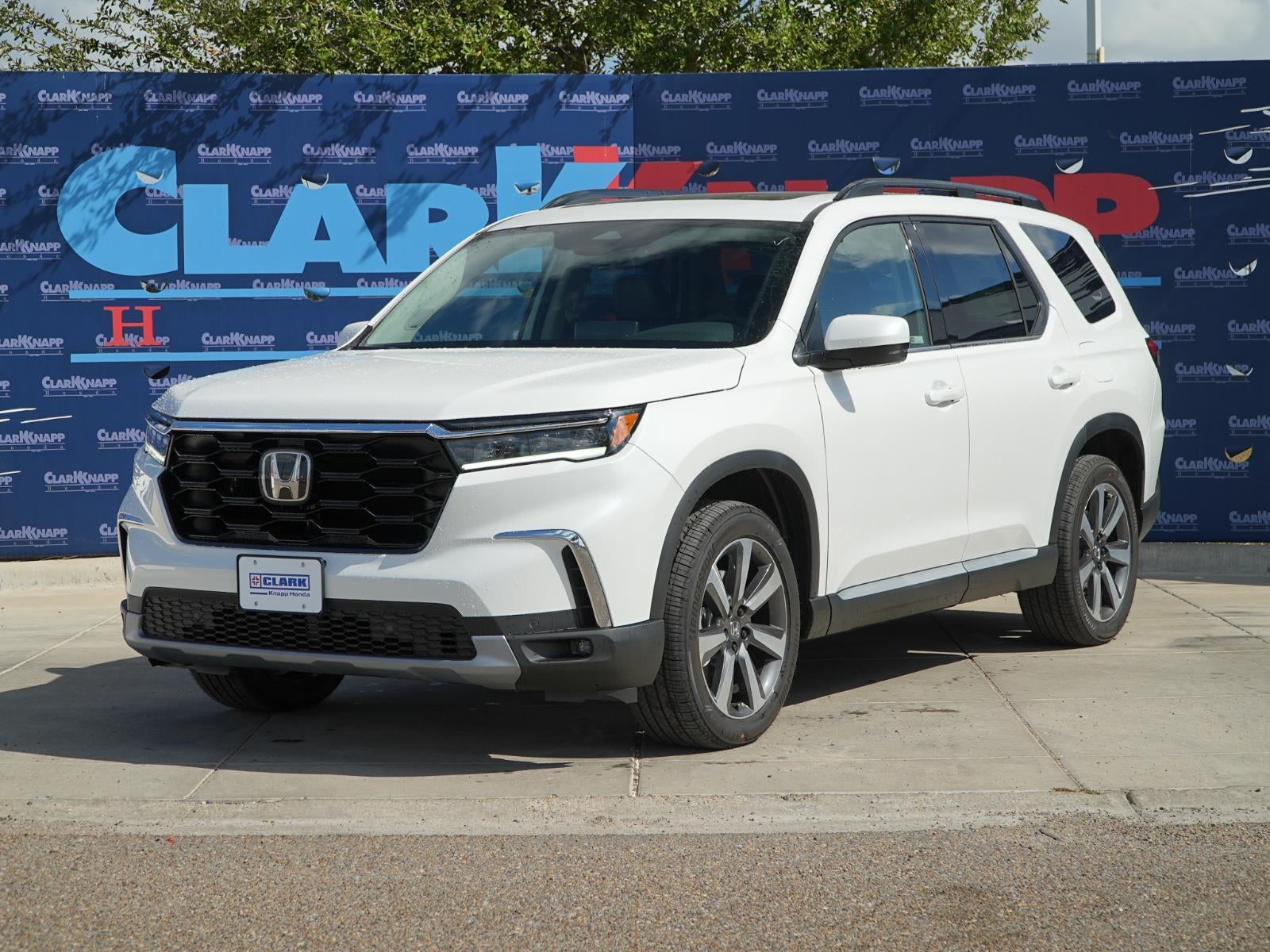2025 Honda Pilot Touring