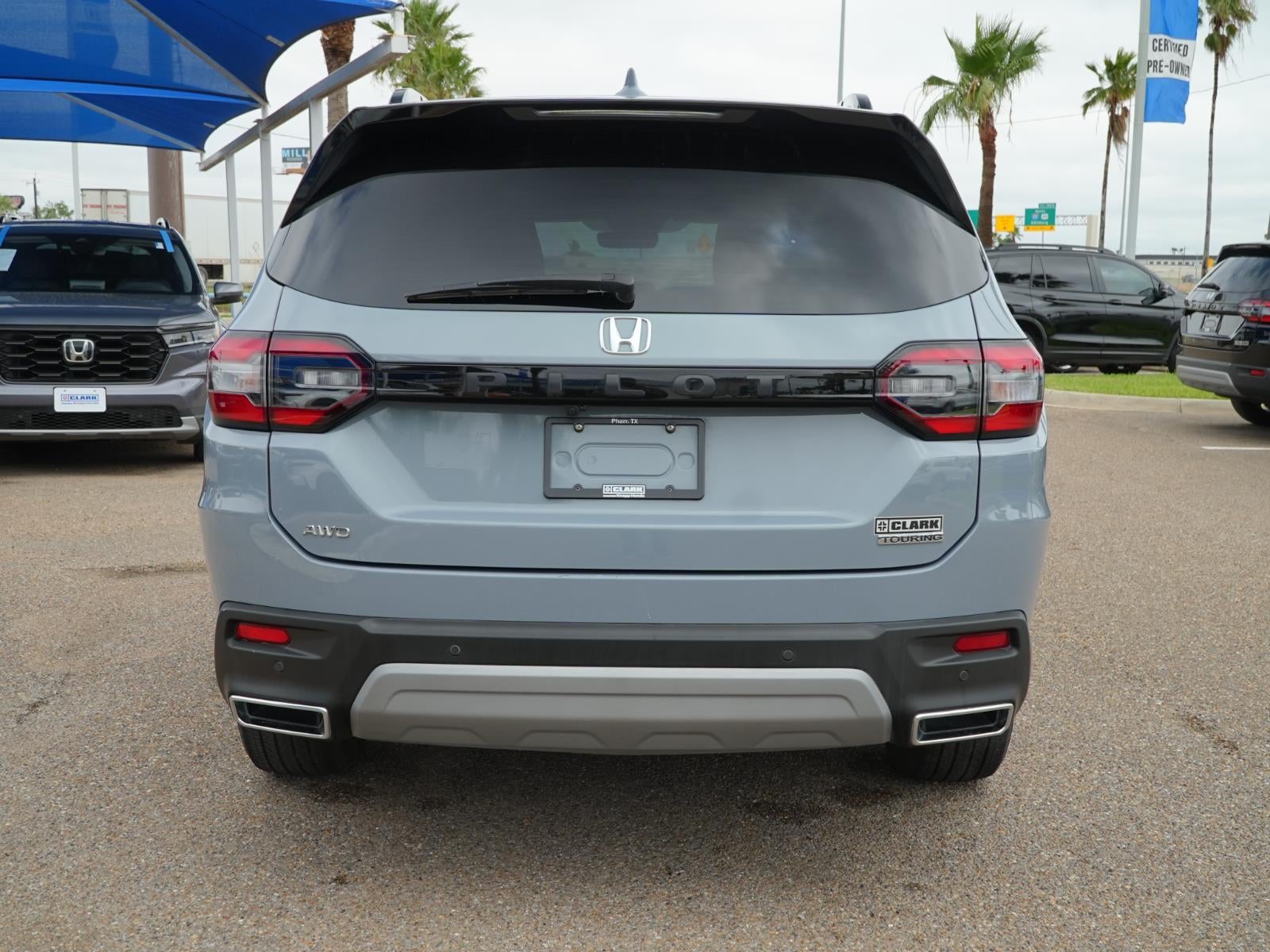 2024 Honda Pilot Touring - Photo 6