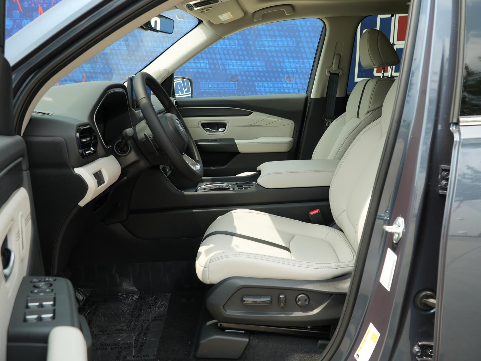 2026 Honda Pilot Touring Blackout