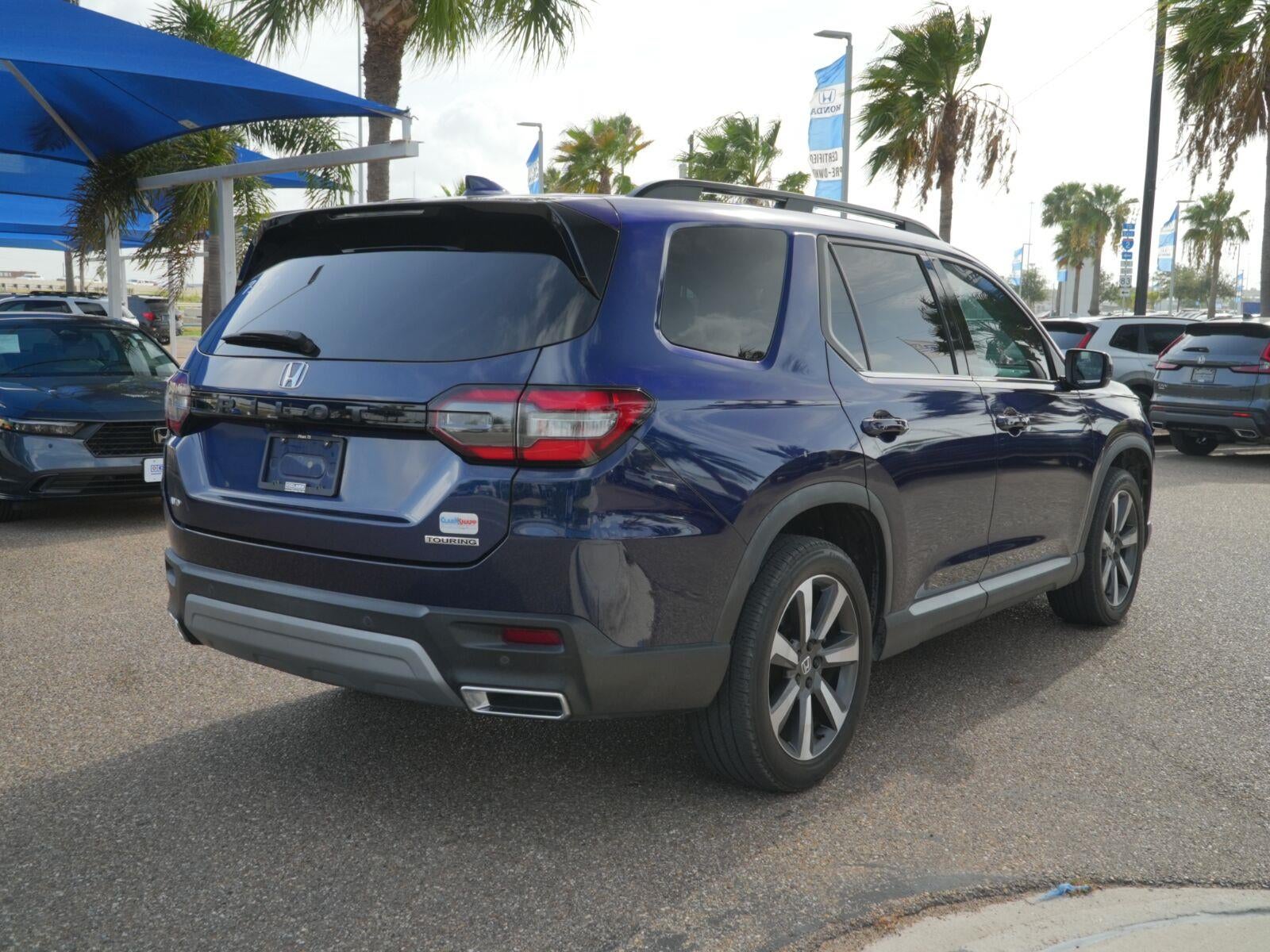 2023 Honda Pilot Touring - Photo 10