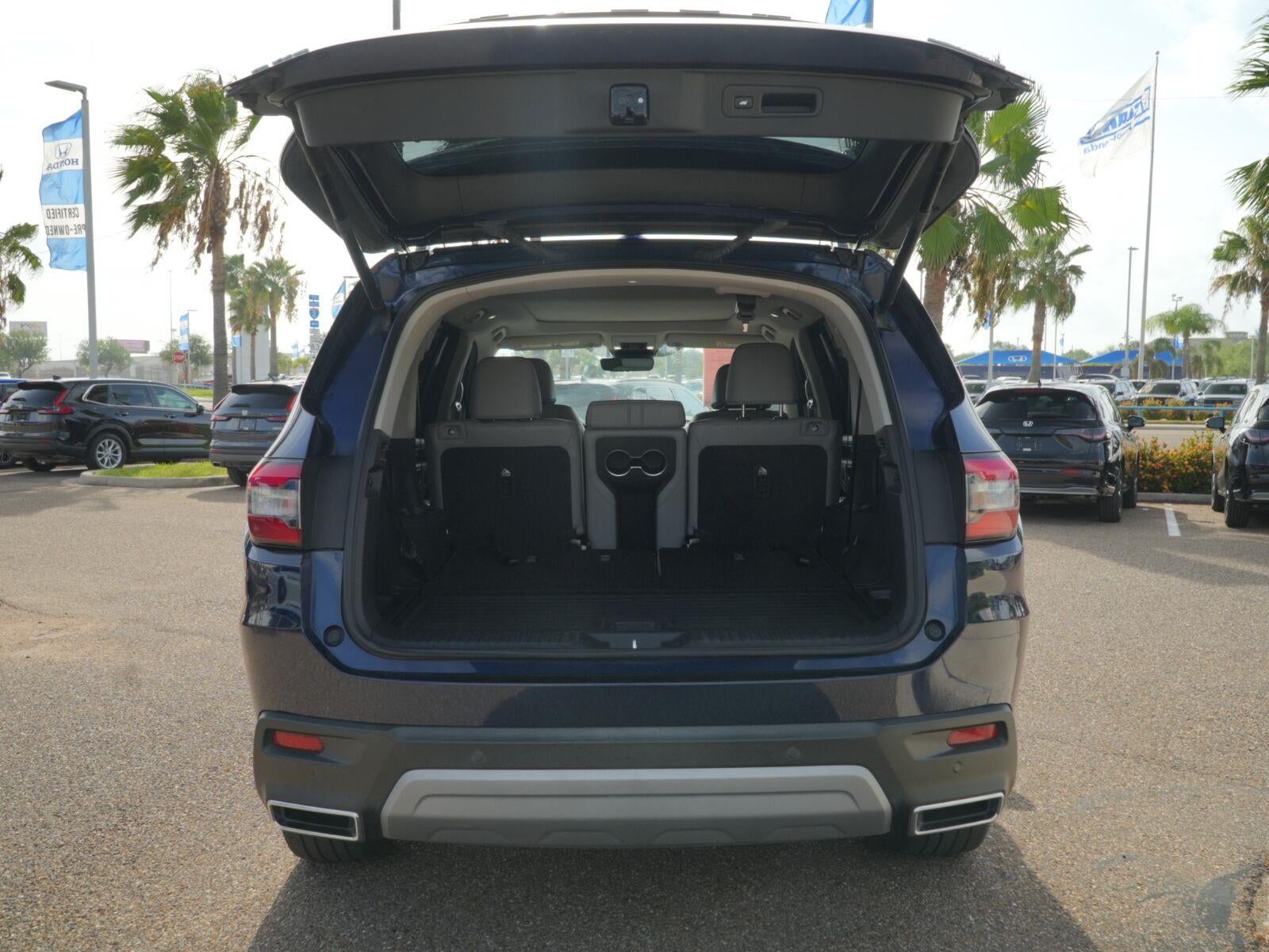 2023 Honda Pilot Touring - Photo 12