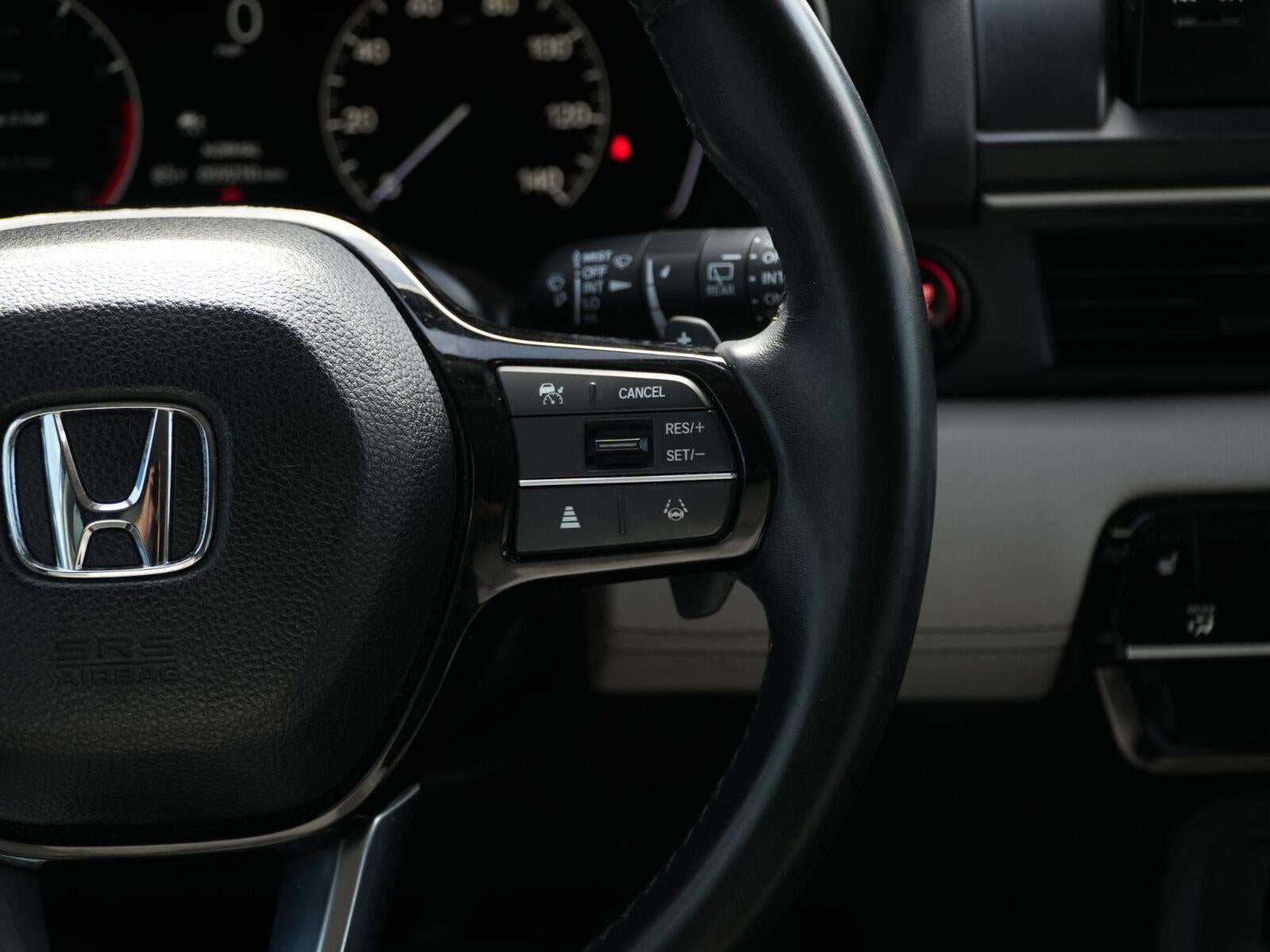 2023 Honda Pilot Touring - Photo 25