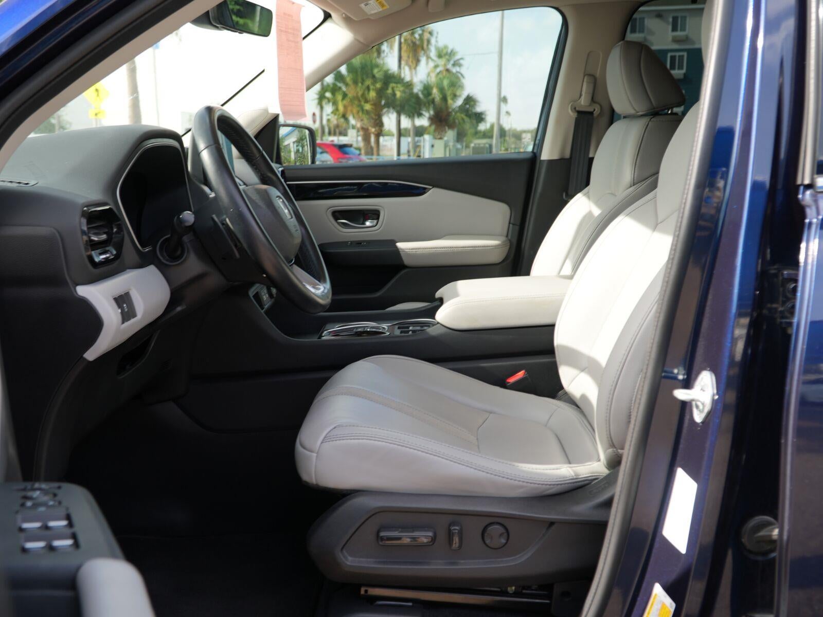2023 Honda Pilot Touring - Photo 7